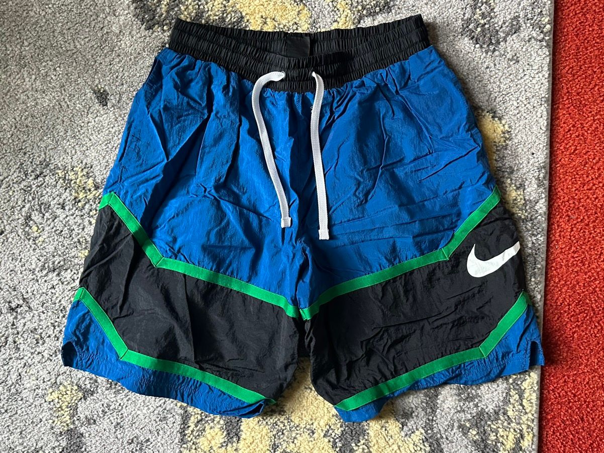 Nike nike nylon shorts | Grailed
