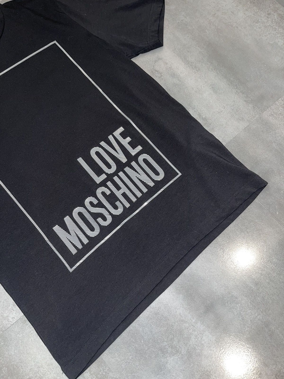 Moschino Moschino "Love Moschino" Chained Logo Black T-Shirt Size US M / EU 48-50 / 2 - 1 Thumbnail