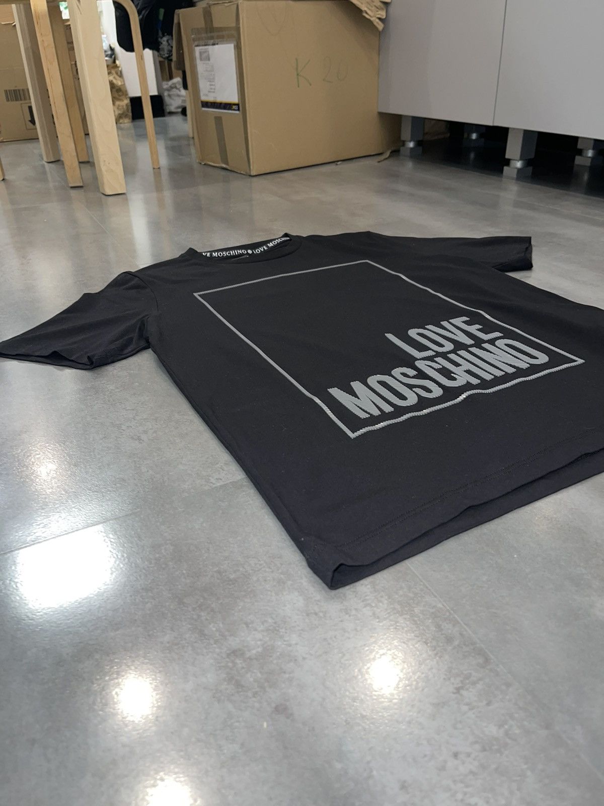 Moschino Moschino "Love Moschino" Chained Logo Black T-Shirt Size US M / EU 48-50 / 2 - 8 Thumbnail