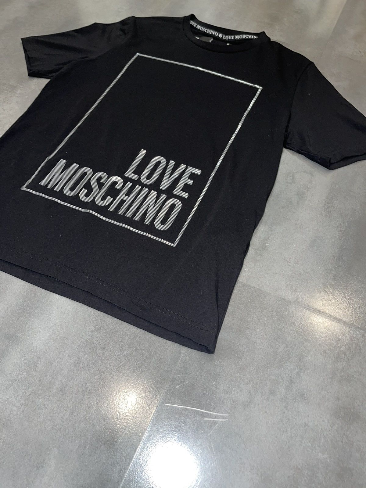 Moschino Moschino "Love Moschino" Chained Logo Black T-Shirt Size US M / EU 48-50 / 2 - 7 Thumbnail