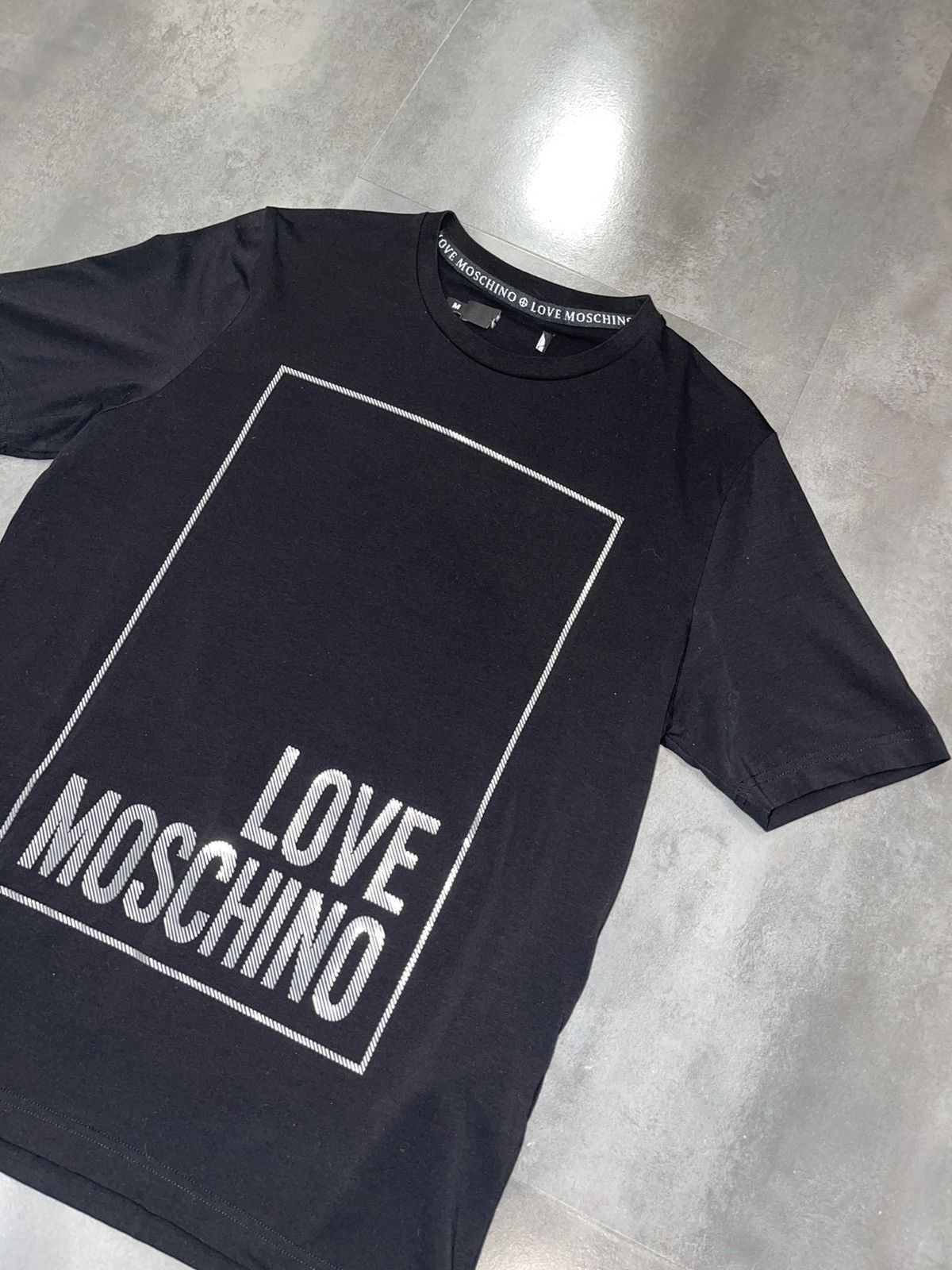 Moschino Moschino "Love Moschino" Chained Logo Black T-Shirt Size US M / EU 48-50 / 2 - 9 Thumbnail