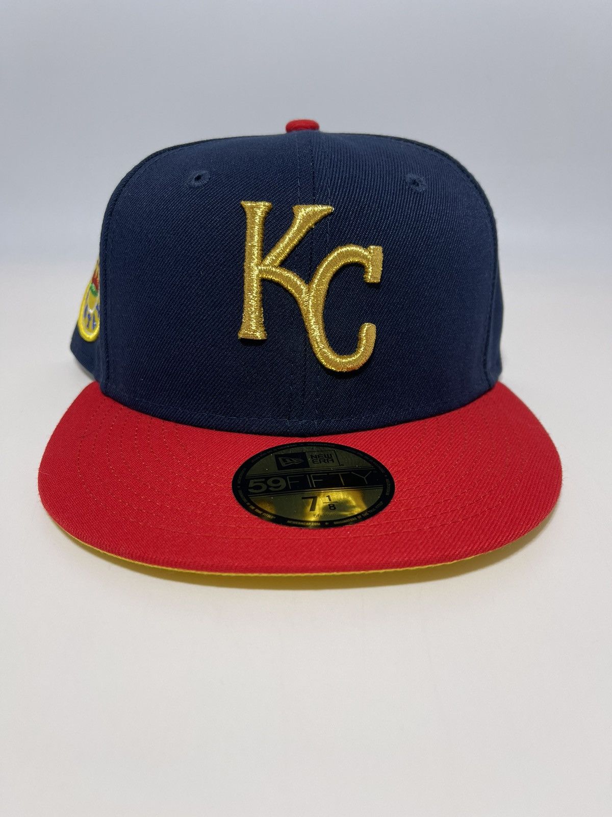 Hat Club × MLB × New Era My Fitteds Raised Royal Kansas City Royals Hat - Size 7 Size ONE SIZE - 2 Thumbnail