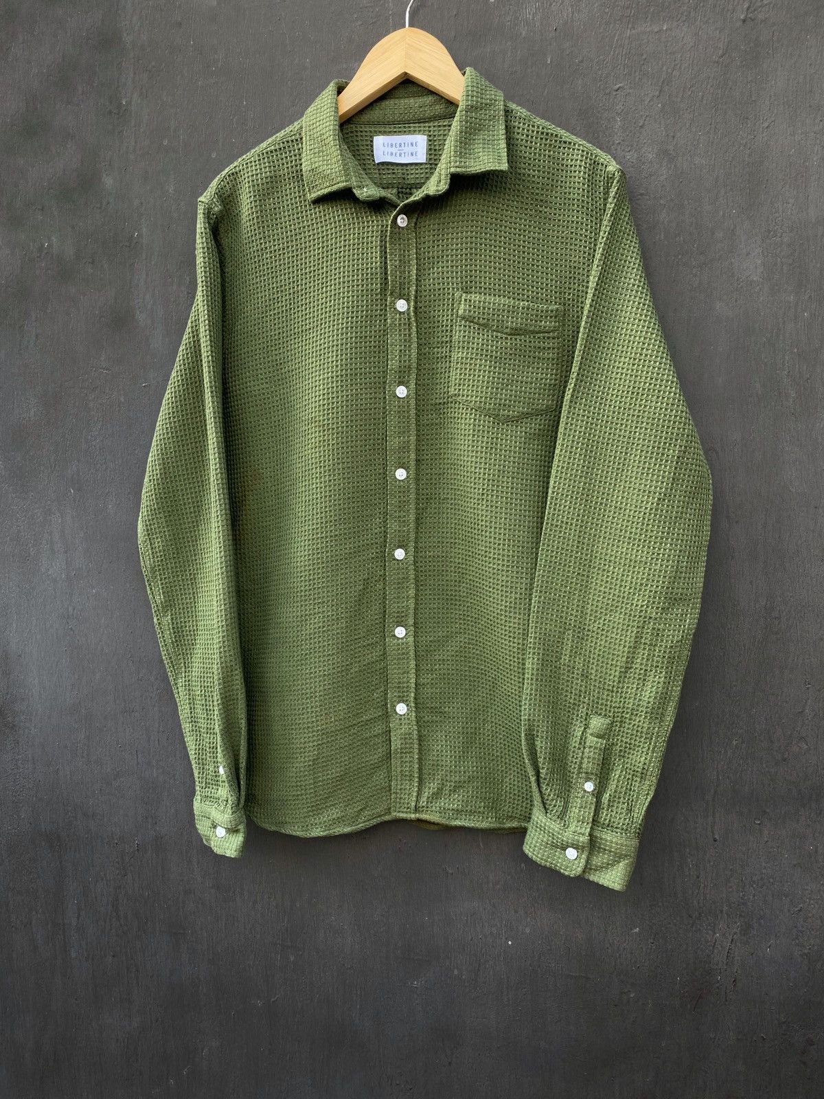 Libertine-Libertine Libertine libertine green shirt size L made in Portugal Size US L / EU 52-54 / 3 - 1 Thumbnail
