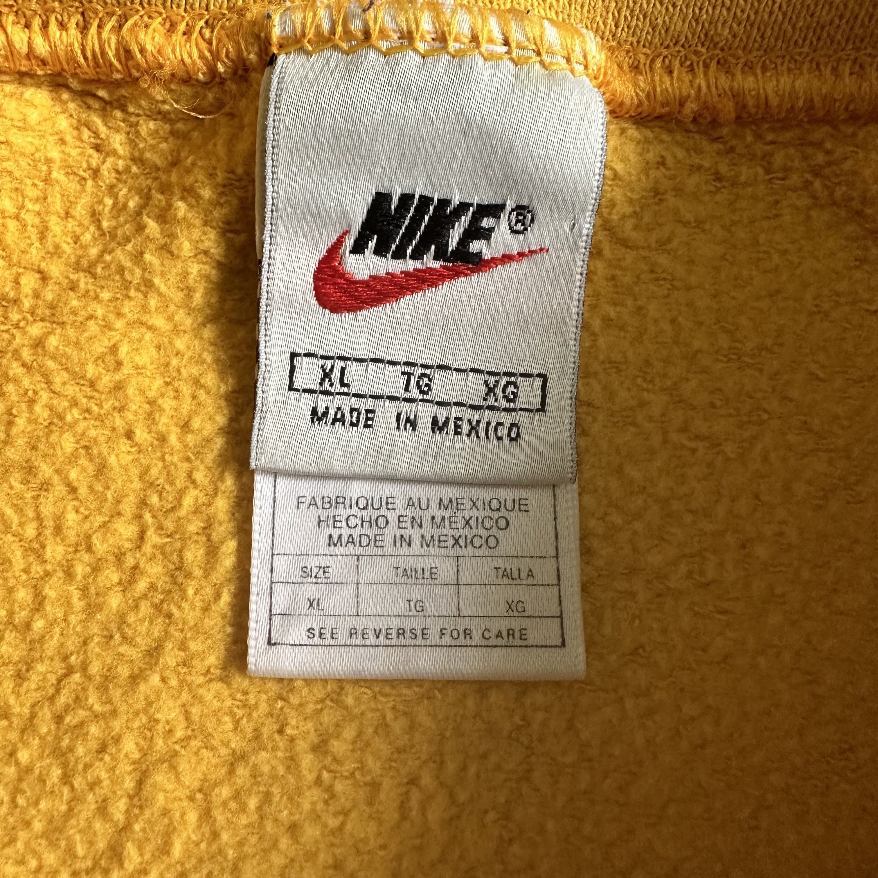 Nike × Vintage Nike y2k PERFECT Boxy Vintage Crewneck Sweatshirt Size US XL / EU 56 / 4 - 3 Thumbnail