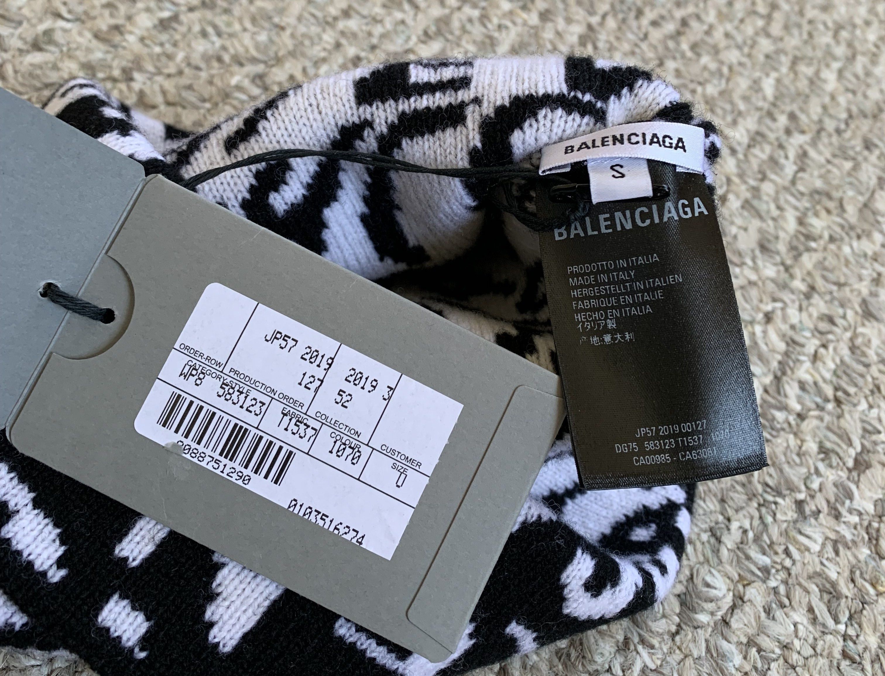 Balenciaga NEW Balenciaga Wave Logo Beanie Hat Size ONE SIZE - 4 Thumbnail