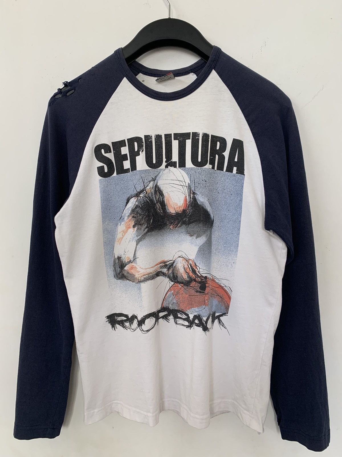 image of Band Tees x Rock Band Vintage Sepultura Roorback World Tour 2003 Long Sleeve in White Navy (Size Me