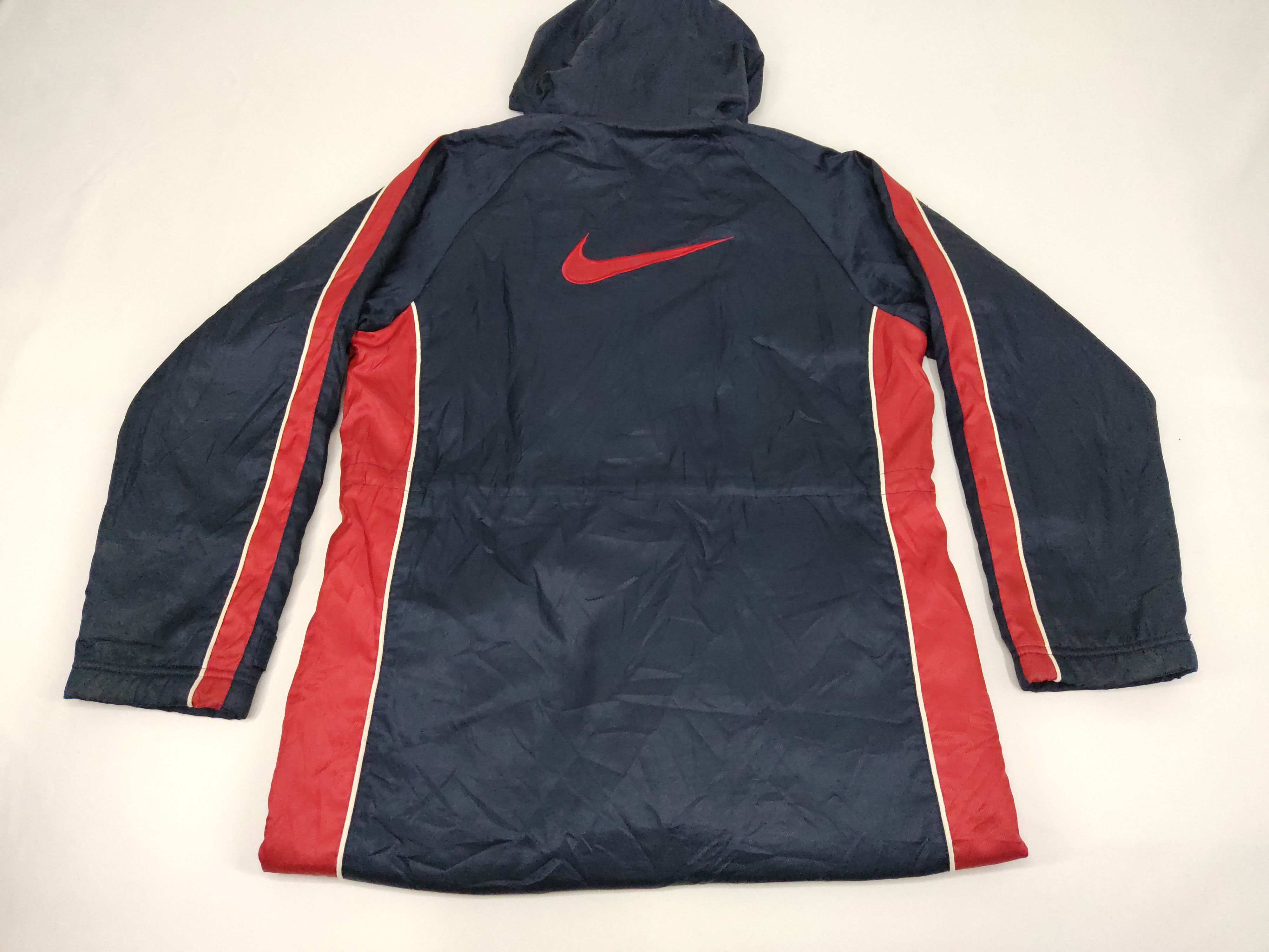image of Athletic x Nike Vintage Nike Swoosh Big Logo Back Jacket Sherpa, Men's (Size Large)