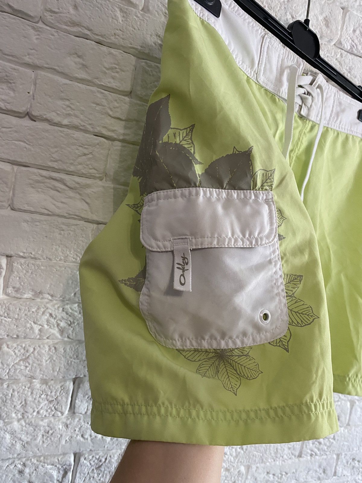 Oakley Oakley Swim Shorts Size US 32 / EU 48 - 2 Thumbnail
