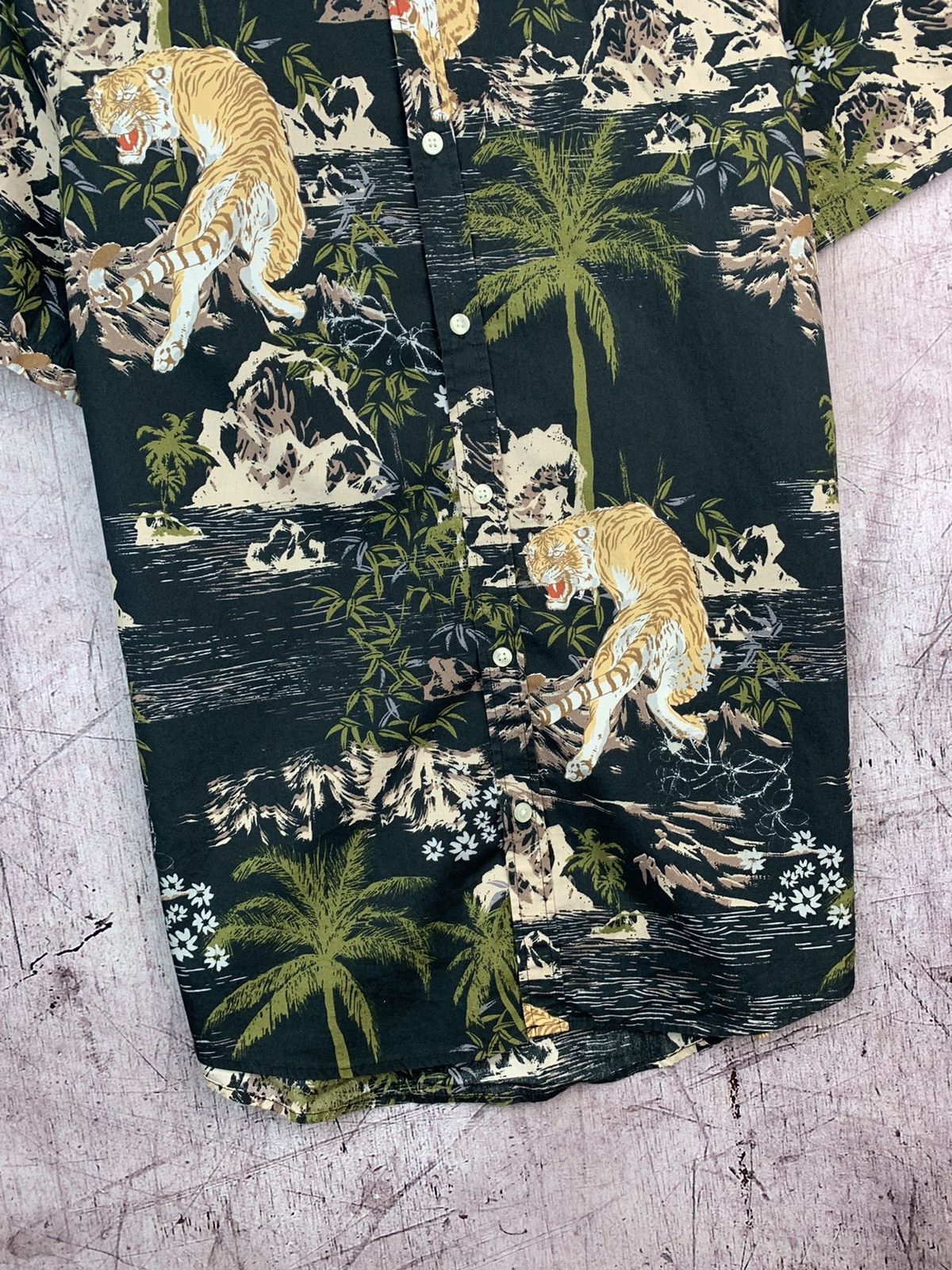 Other Vintage Art Tiger Hawaiian Shirt Size US L / EU 52-54 / 3 - 3 Thumbnail