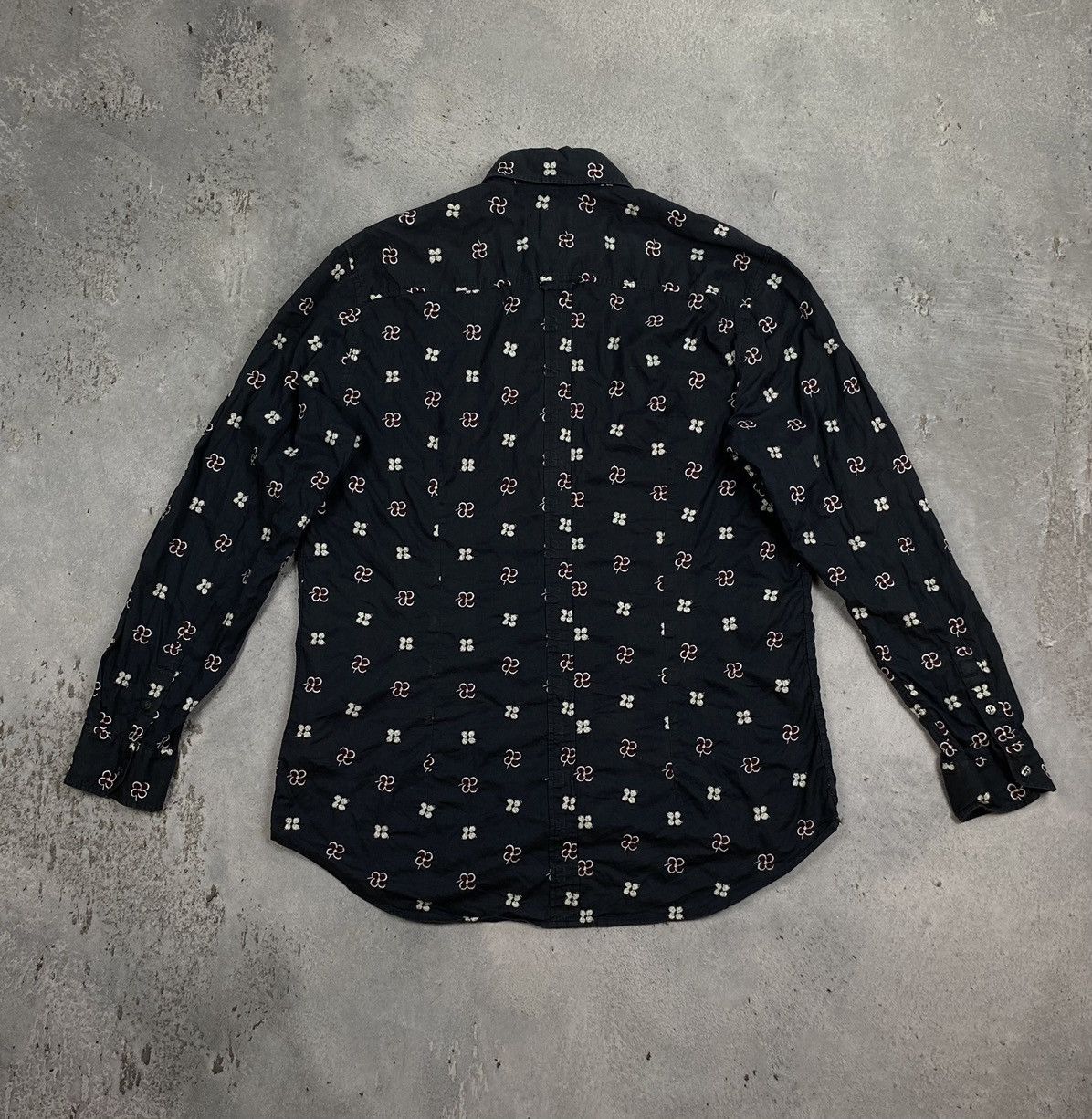 Dolce & Gabbana Dolce Gabbana shirt with flowers Size US M / EU 48-50 / 2 - 2 Thumbnail