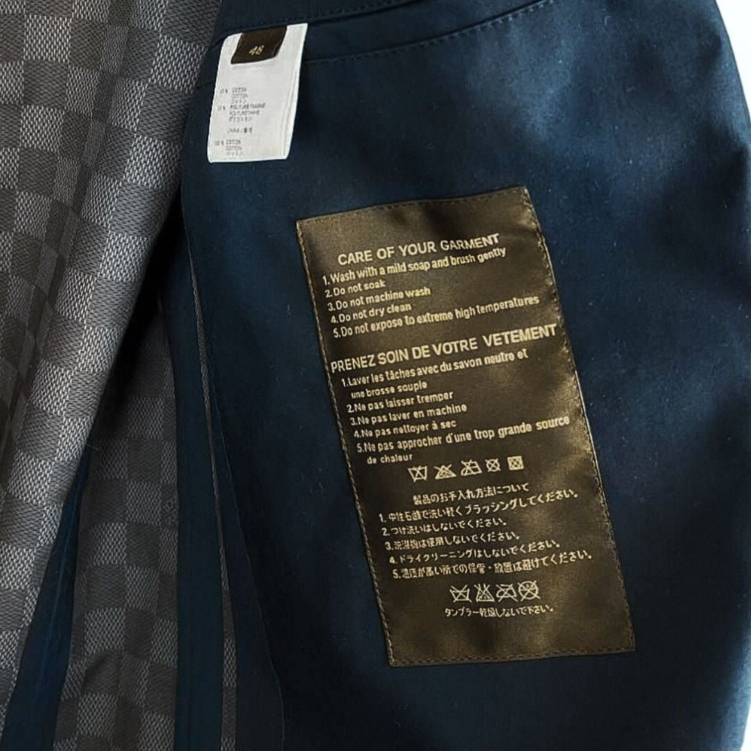 Louis Vuitton 🔵cropped waterproof mackintosh coat/hooded jacket navy blue Size US M / EU 48-50 / 2 - 5 Thumbnail