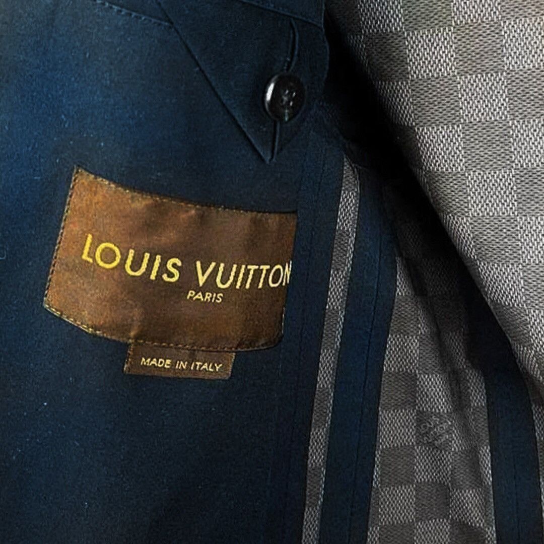 Louis Vuitton 🔵cropped waterproof mackintosh coat/hooded jacket navy blue Size US M / EU 48-50 / 2 - 3 Thumbnail