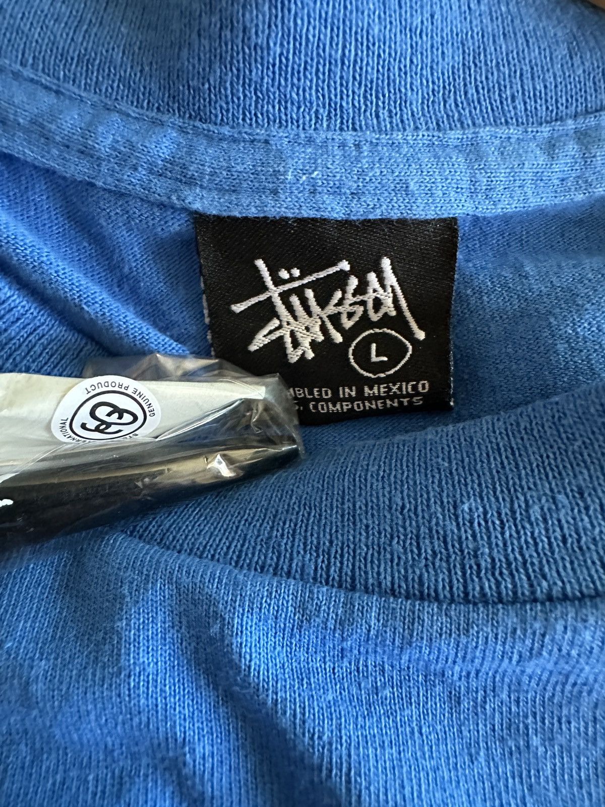 Kaws × Original Fake × Stussy Stussy Kaws World Tour Tee Blue Large 2007 RARE og box logo Size US L / EU 52-54 / 3 - 6 Thumbnail