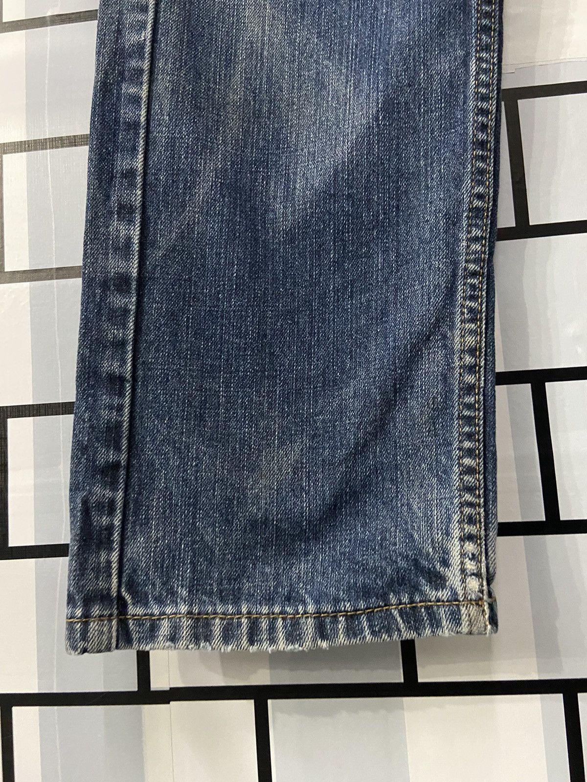 Levi's × Vintage Vintage Levi’s 505 Faded Blue Denim Pants Size US 31 - 11 Thumbnail
