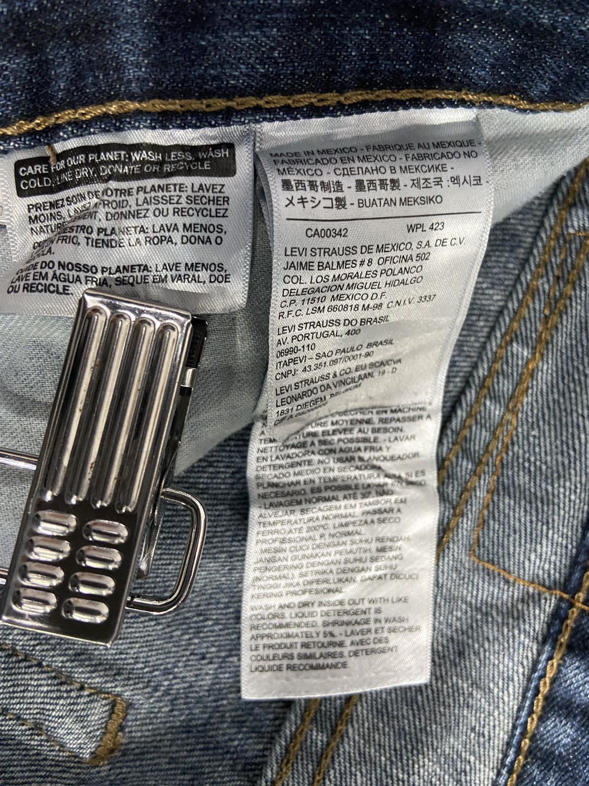 Levi's × Vintage Vintage Levi’s 505 Faded Blue Denim Pants Size US 31 - 20 Thumbnail
