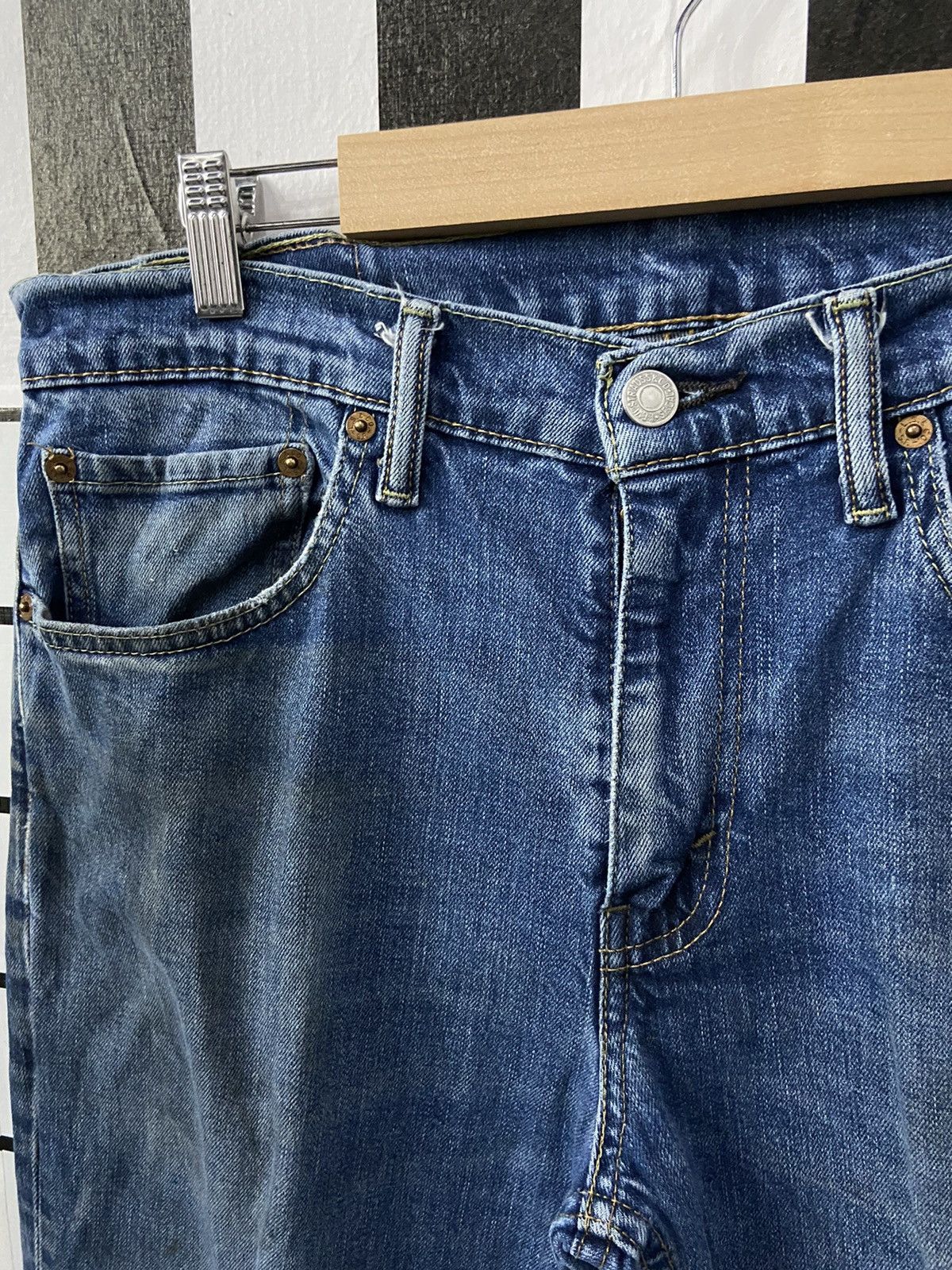Levi's × Vintage Vintage Levi’s 511 Distressed Denim Pants 33X32 Size US 33 - 12 Thumbnail