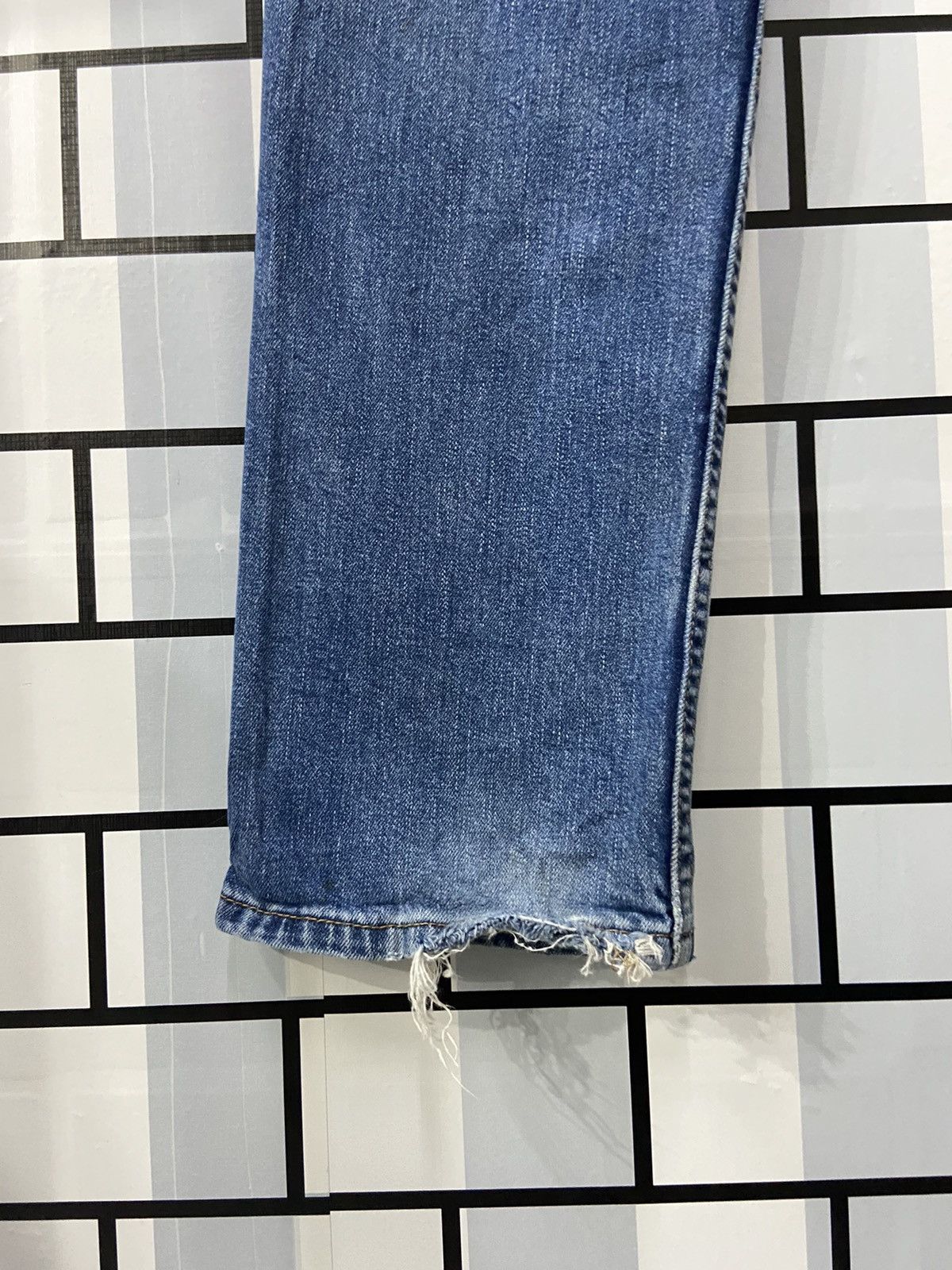 Levi's × Vintage Vintage Levi’s 511 Distressed Denim Pants 33X32 Size US 33 - 16 Thumbnail