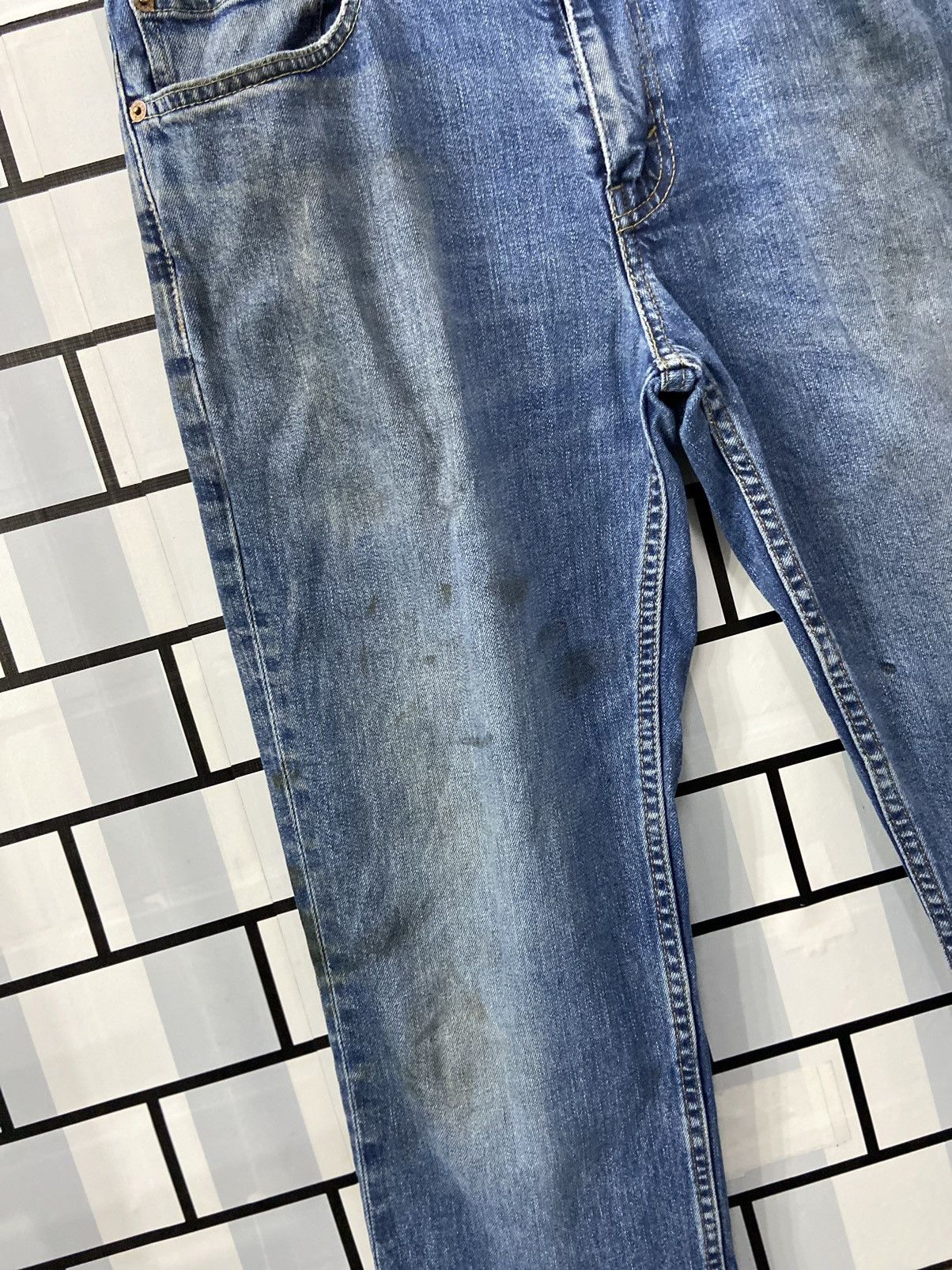Levi's × Vintage Vintage Levi’s 511 Distressed Denim Pants 33X32 Size US 33 - 8 Thumbnail