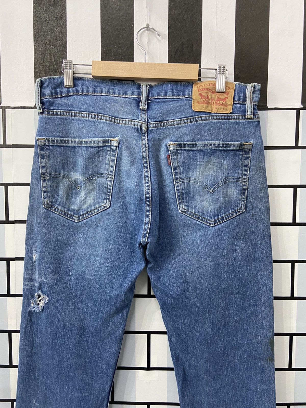 Levi's × Vintage Vintage Levi’s 511 Distressed Denim Pants 33X32 Size US 33 - 14 Thumbnail