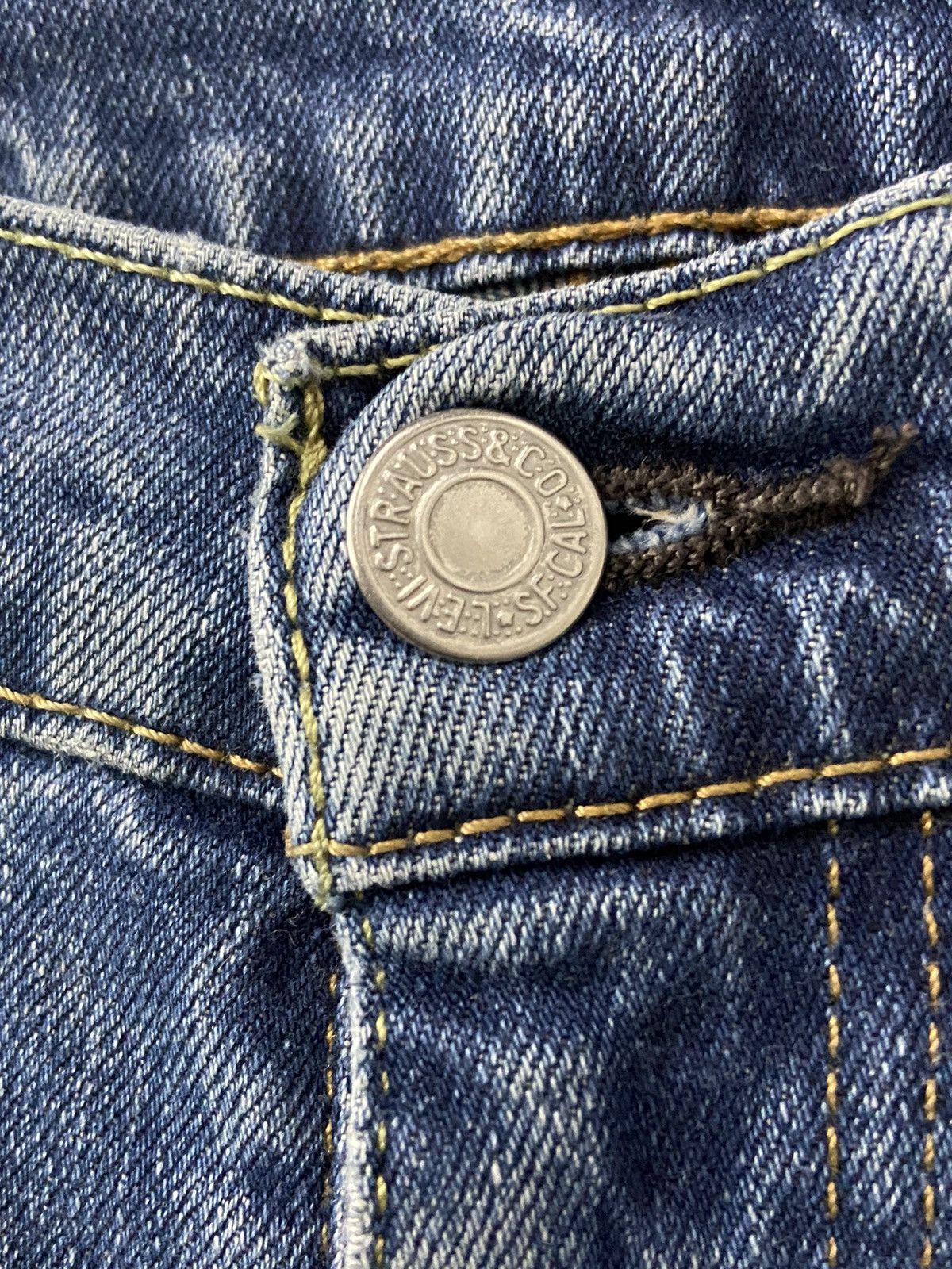 Levi's × Vintage Vintage Levi’s 511 Distressed Denim Pants 33X32 Size US 33 - 13 Thumbnail