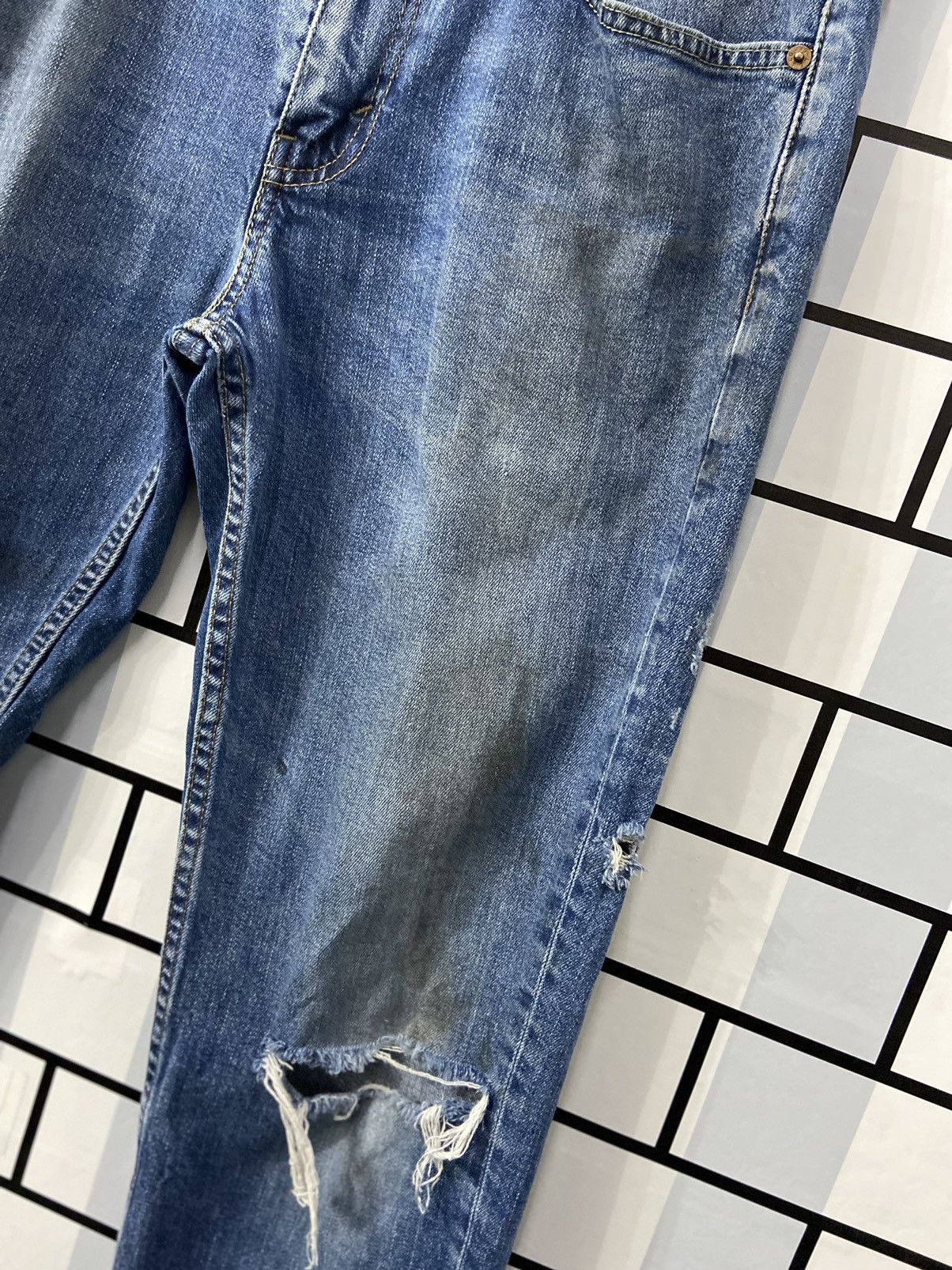 Levi's × Vintage Vintage Levi’s 511 Distressed Denim Pants 33X32 Size US 33 - 7 Thumbnail