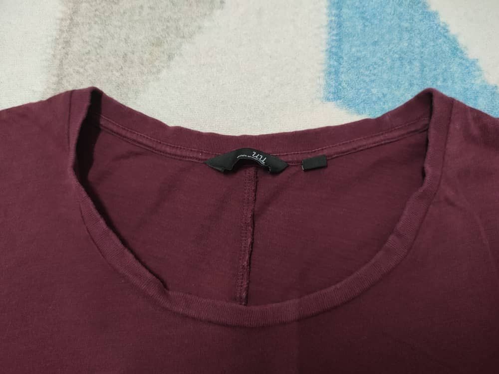 Undercover Uniqlo Undercover Tee Size US M / EU 48-50 / 2 - 5 Thumbnail