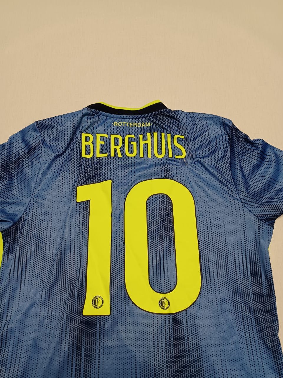 Adidas Berghuis FC Feyenoord football soccer jersey 2-nd kit 2019 Size US L / EU 52-54 / 3 - 4 Thumbnail