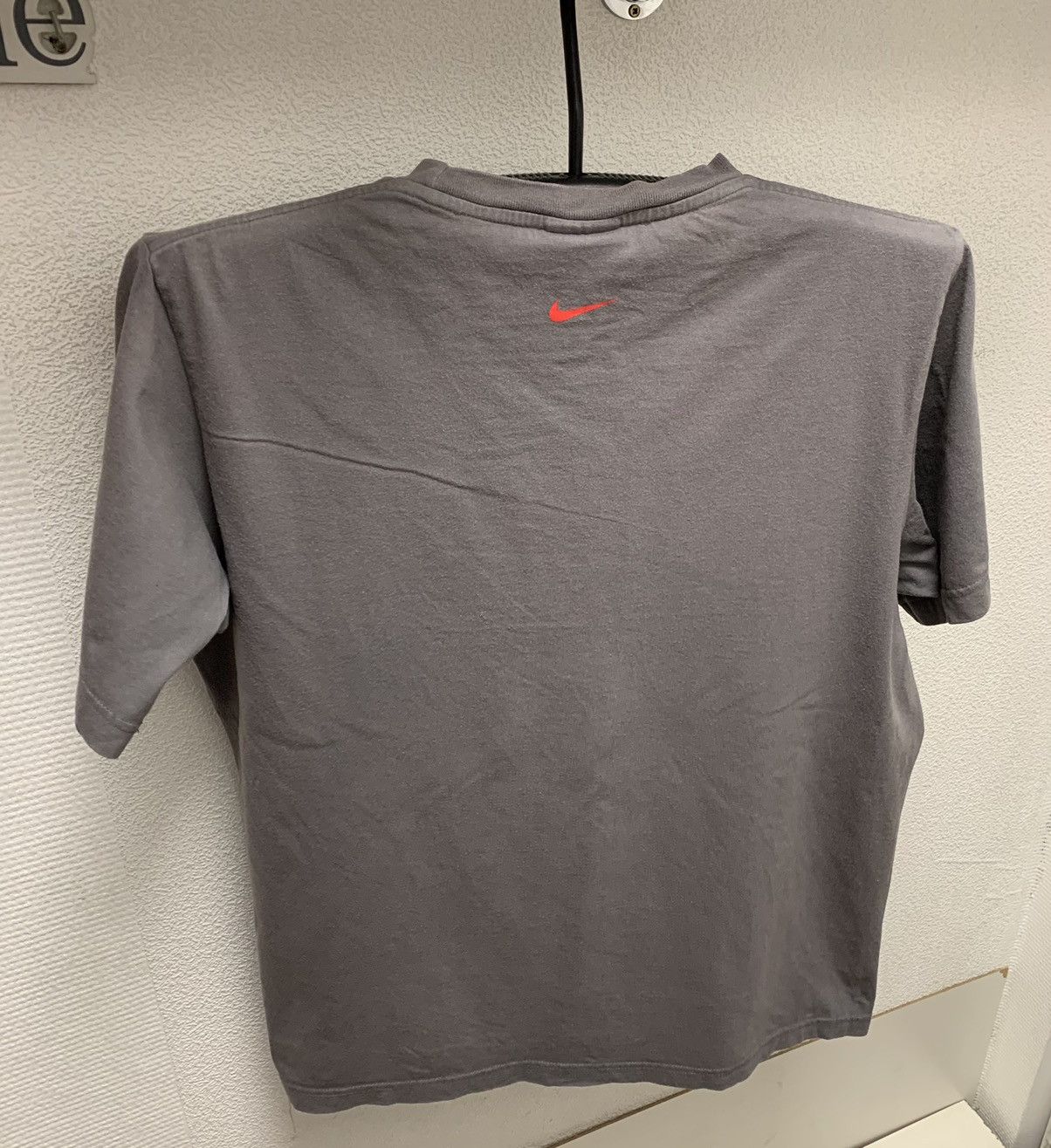 Nike Nike Air Max Airmax 360 vintage t-shirt big logo L size 2000 Size US L / EU 52-54 / 3 - 5 Thumbnail