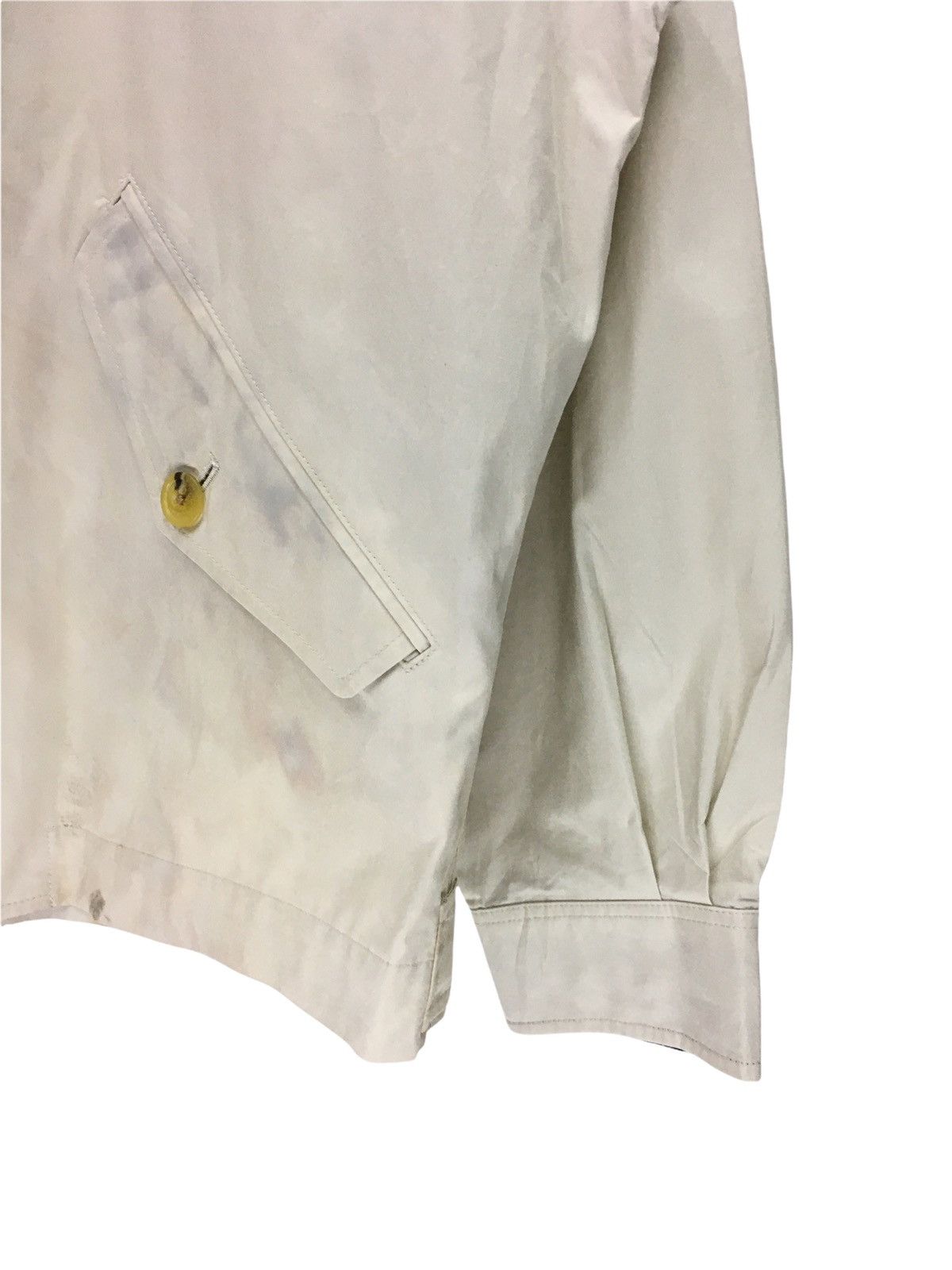 Burberry Vintage Burberry Small Logo Jacket Windbreaker Burberry Size US L / EU 52-54 / 3 - 6 Thumbnail