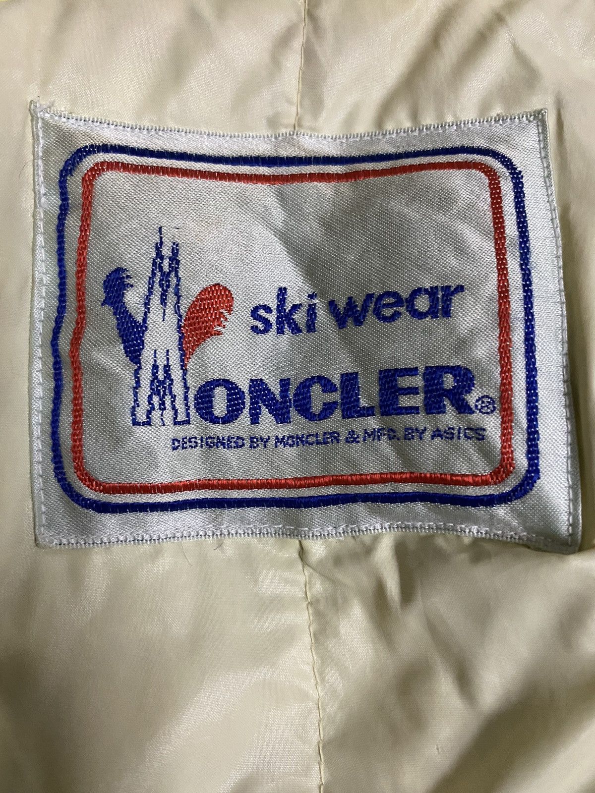Asics Skiwear Moncler Asics Down Insulation Jacket Size US M / EU 48-50 / 2 - 8 Thumbnail
