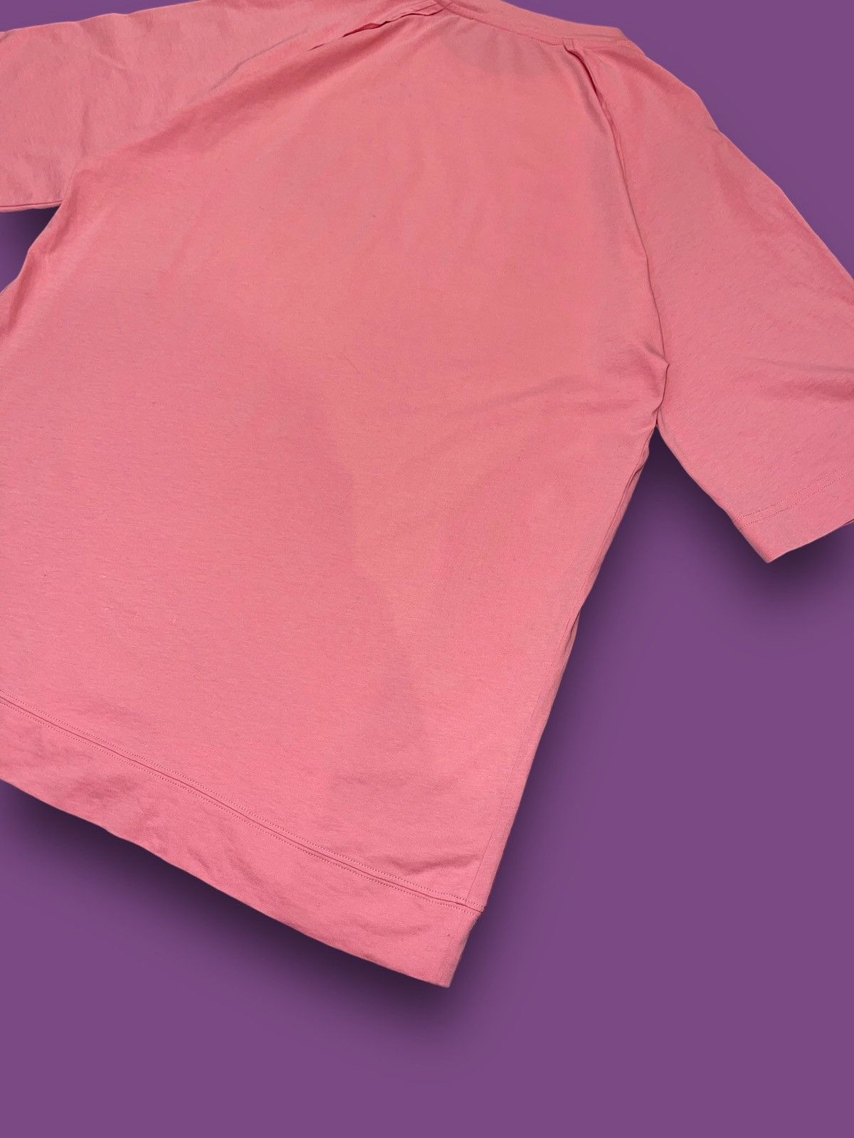 Versace SS22 Versace Big Logo Oversized Pink Short Sleeve T-Shirt Size US M / EU 48-50 / 2 - 7 Thumbnail