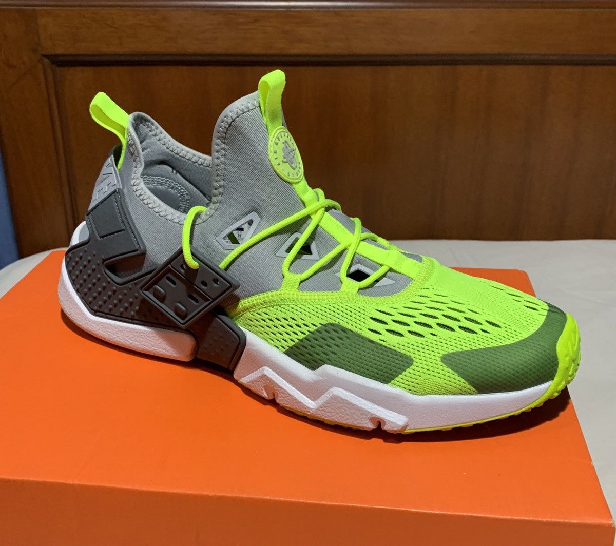 Nike Sneaker Nike Air Huaraches 2018 2018 Nike Air Huarache