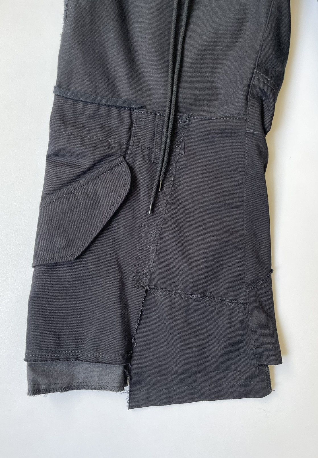 Comme des Garcons A/W 06 Reworked Cargo Trousers Size 32" / US 10 / IT 46 - 11 Thumbnail
