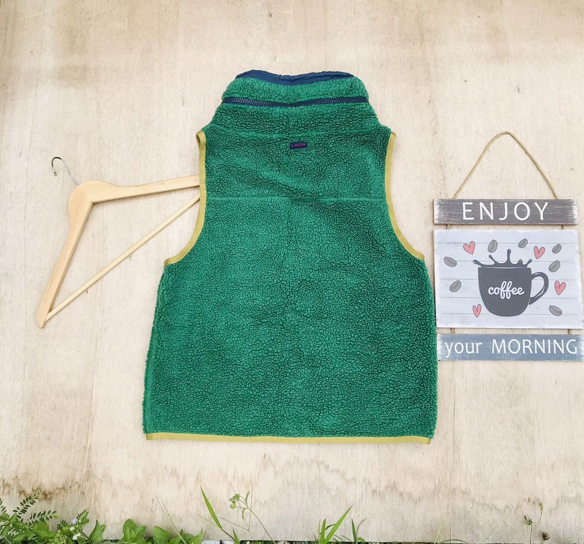 Japanese Brand Streetwear! Cube sugar japanese brand multicolor fleece Size US M / EU 48-50 / 2 - 6 Thumbnail
