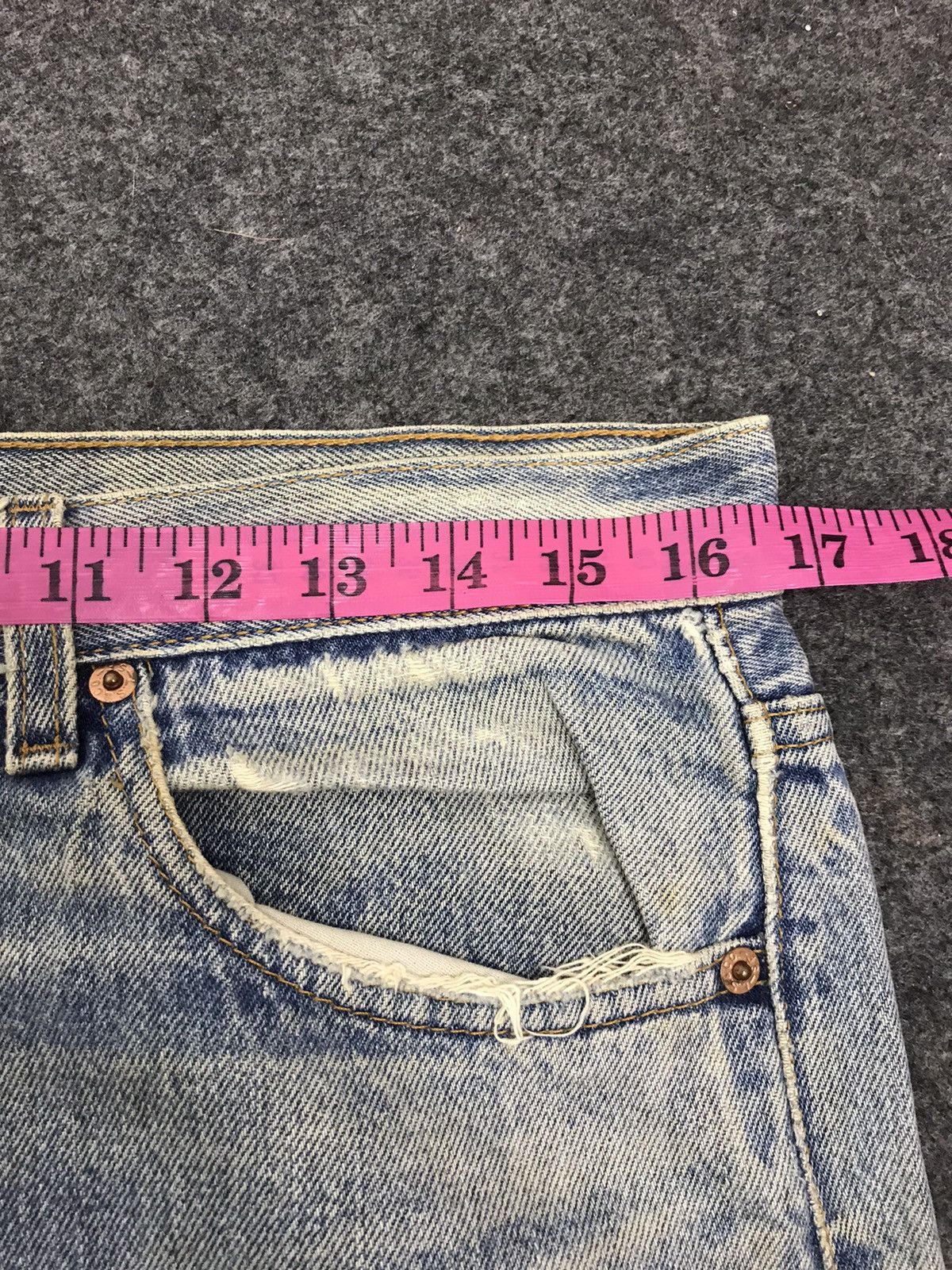 Levi's Beauty Faded Vintage Levi's Strauss 501 Denim Jeans Size US 33 - 5 Thumbnail