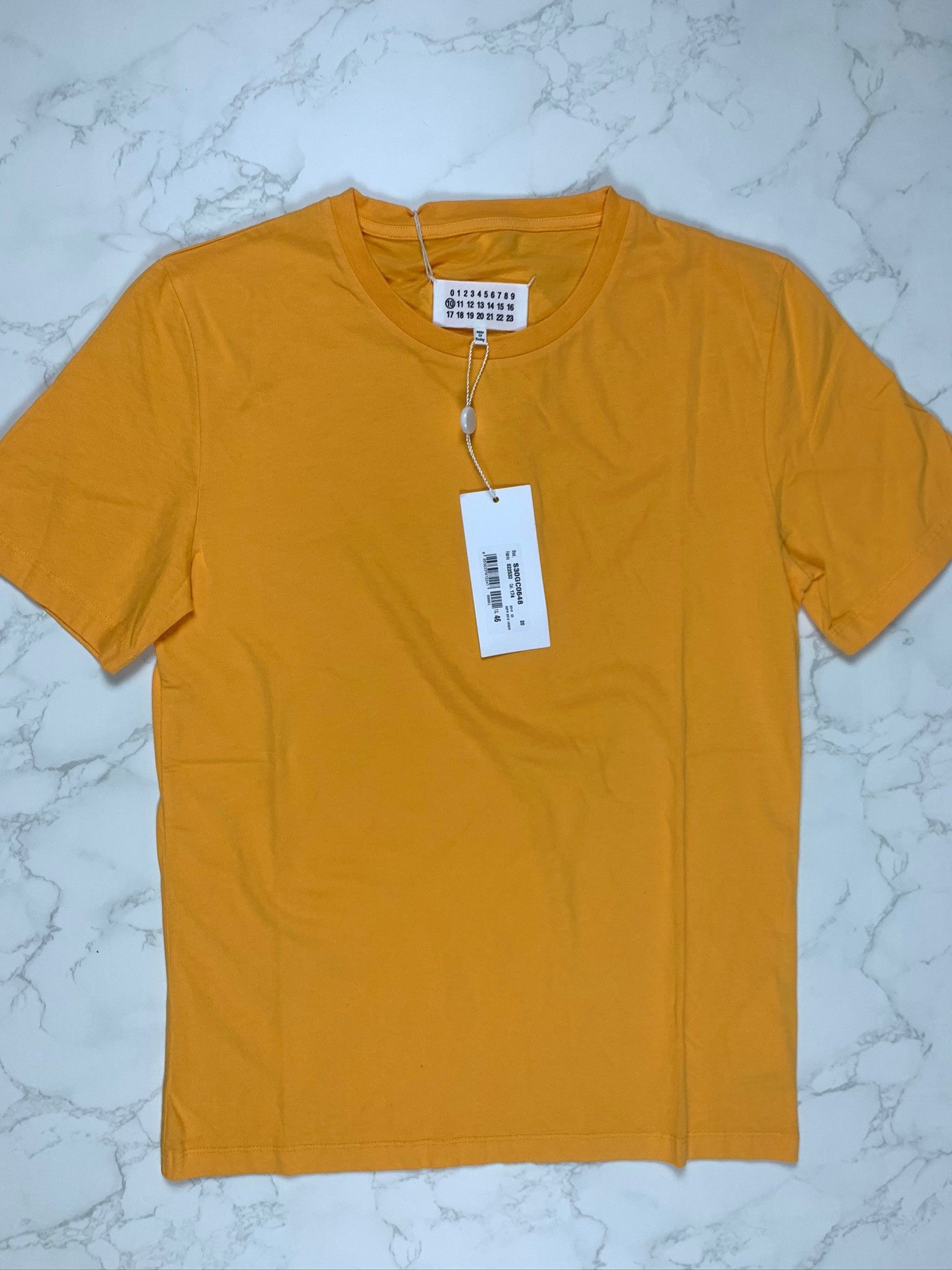 Maison Margiela Maison Margiela Yellow Crew Neck Tee Size US S / EU 44-46 / 1 - 10 Thumbnail