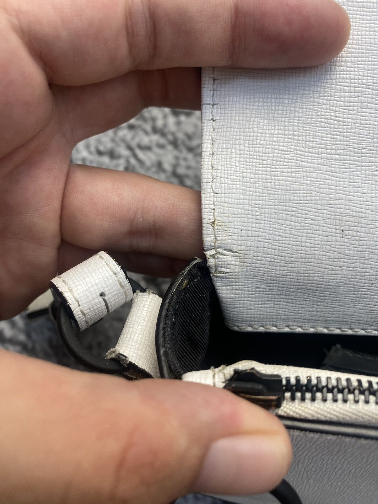 Off-White Off white mini binder clip bag Size ONE SIZE - 16 Thumbnail