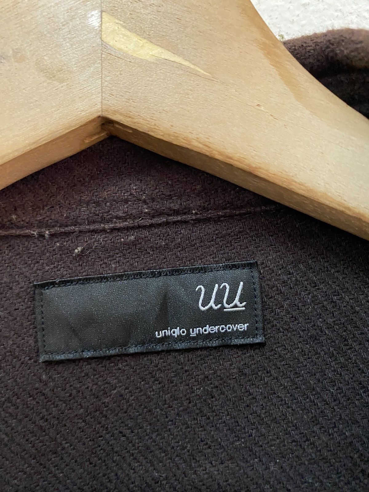 Jun Takahashi × Undercover × Uniqlo ✅NEED GONE✅UNIQLO UNDERCOVER HYBRID MULTI POCKET BUTTON UP Size US M / EU 48-50 / 2 - 9 Thumbnail