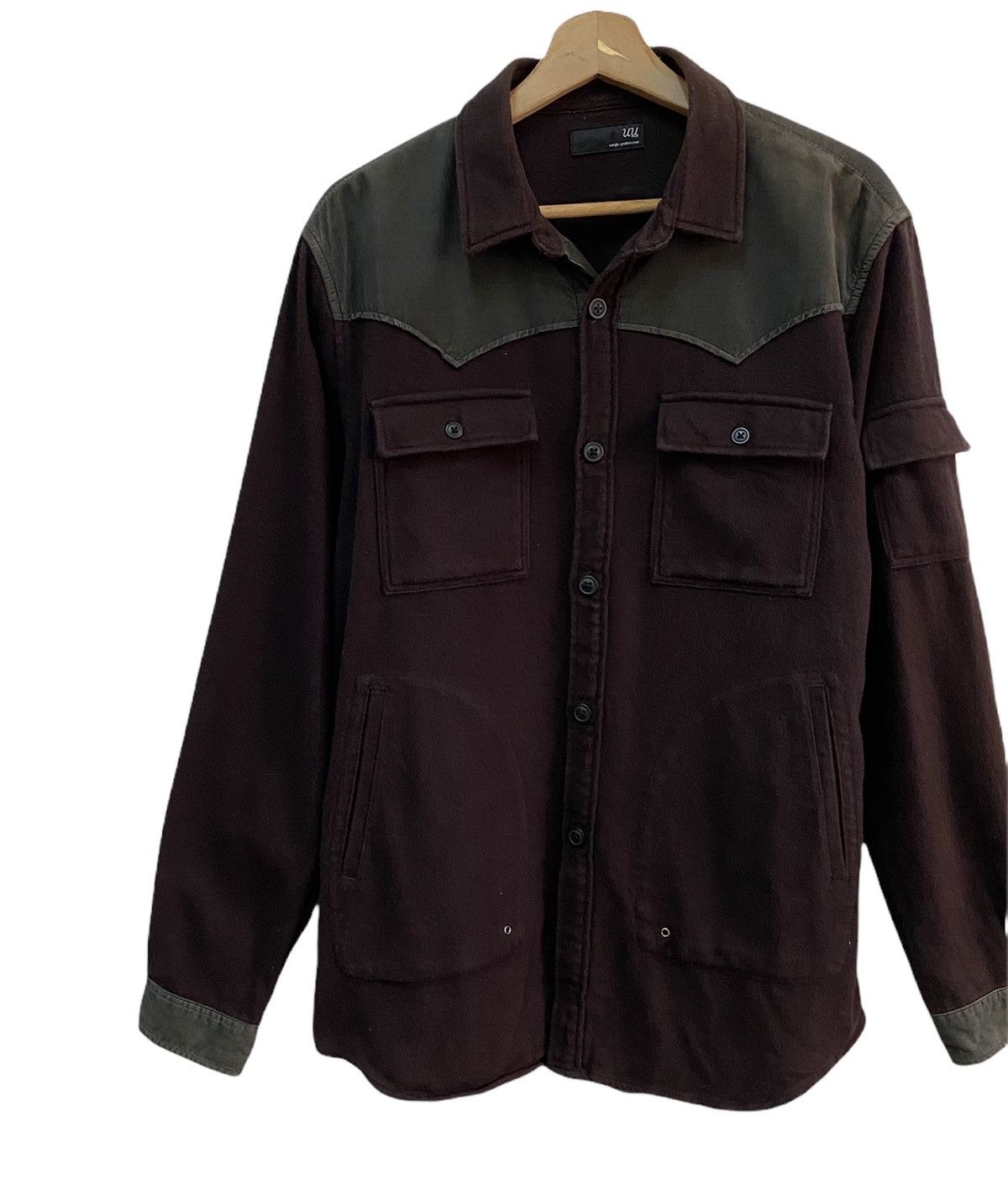 Jun Takahashi × Undercover × Uniqlo ✅NEED GONE✅UNIQLO UNDERCOVER HYBRID MULTI POCKET BUTTON UP Size US M / EU 48-50 / 2 - 7 Thumbnail