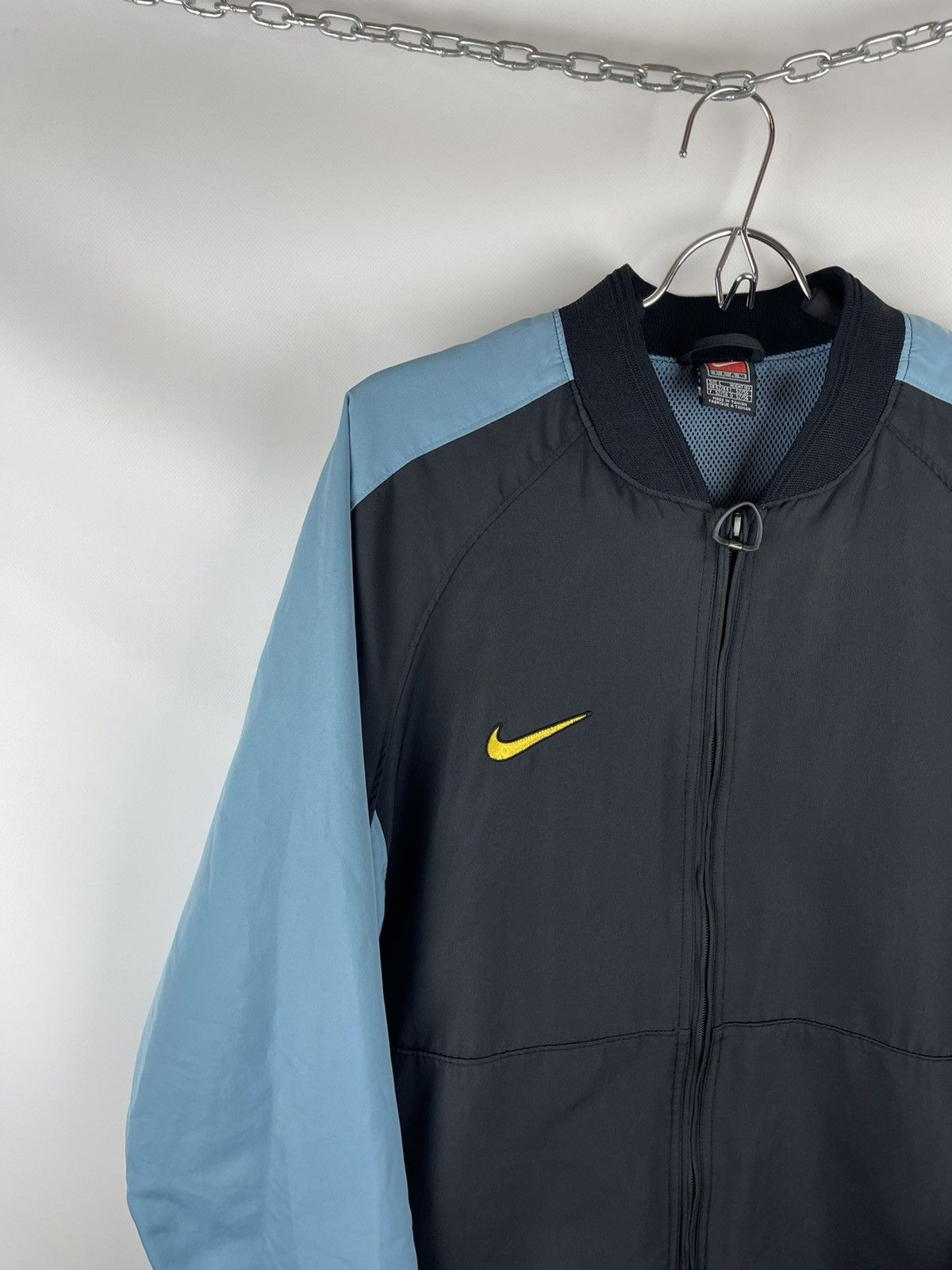 Nike Nike Team Vintage 90s bomber jacket travis Scott style Size US L / EU 52-54 / 3 - 3 Thumbnail