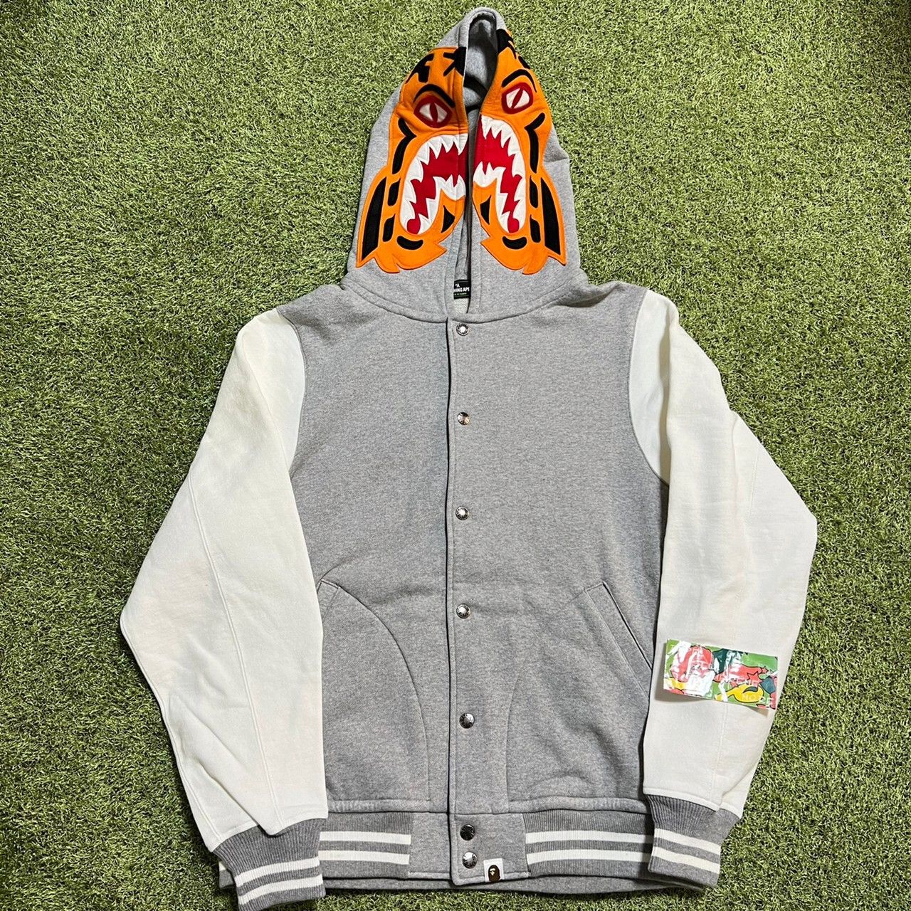 Bape BAPE Tiger versity Hoodie jacket gray/White Size US L / EU 52-54 / 3 - 1 Thumbnail