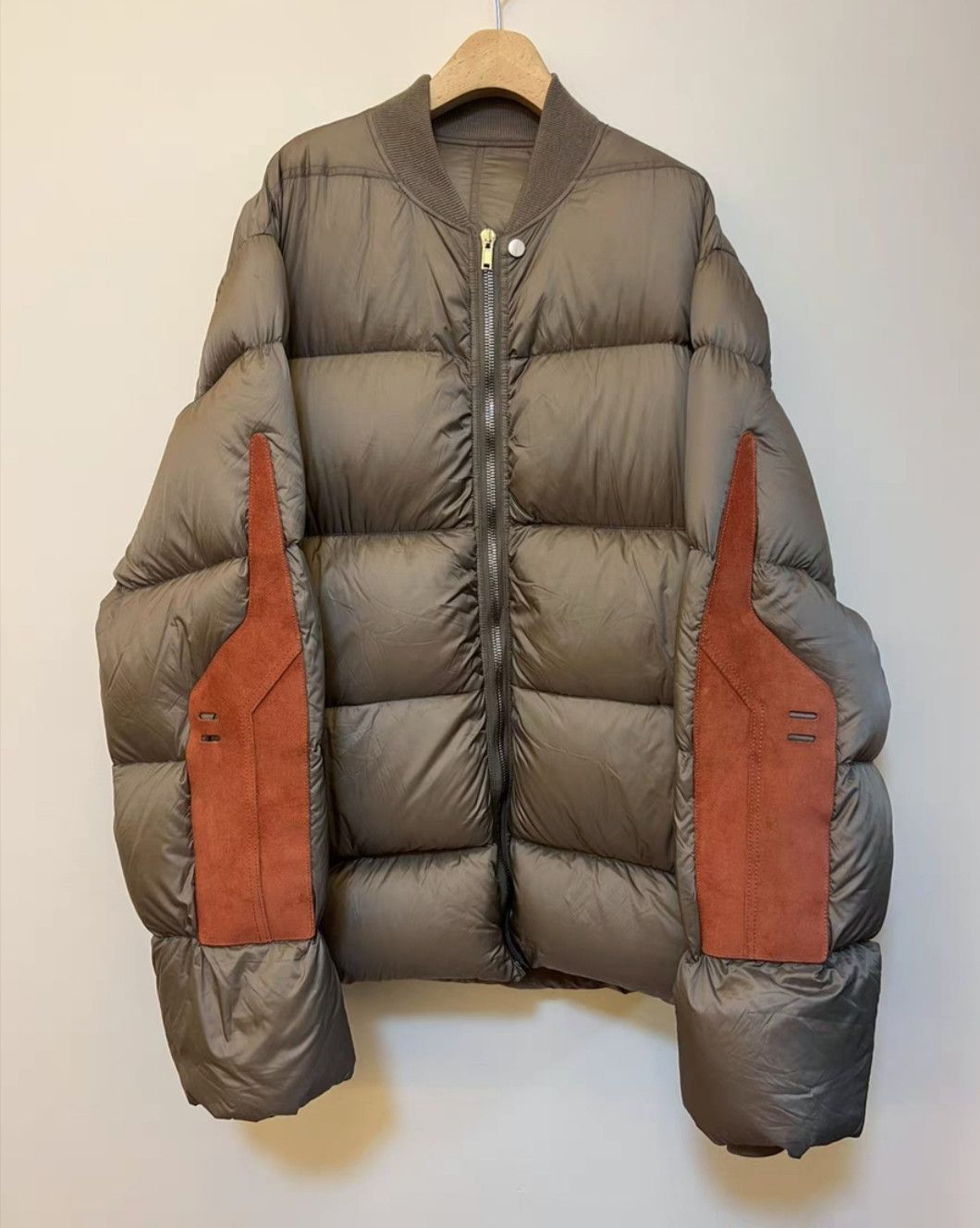 Rick Owens 19FW dust/burnt pink suede patchwork down jacket super rare Size US M / EU 48-50 / 2 - 1 Thumbnail