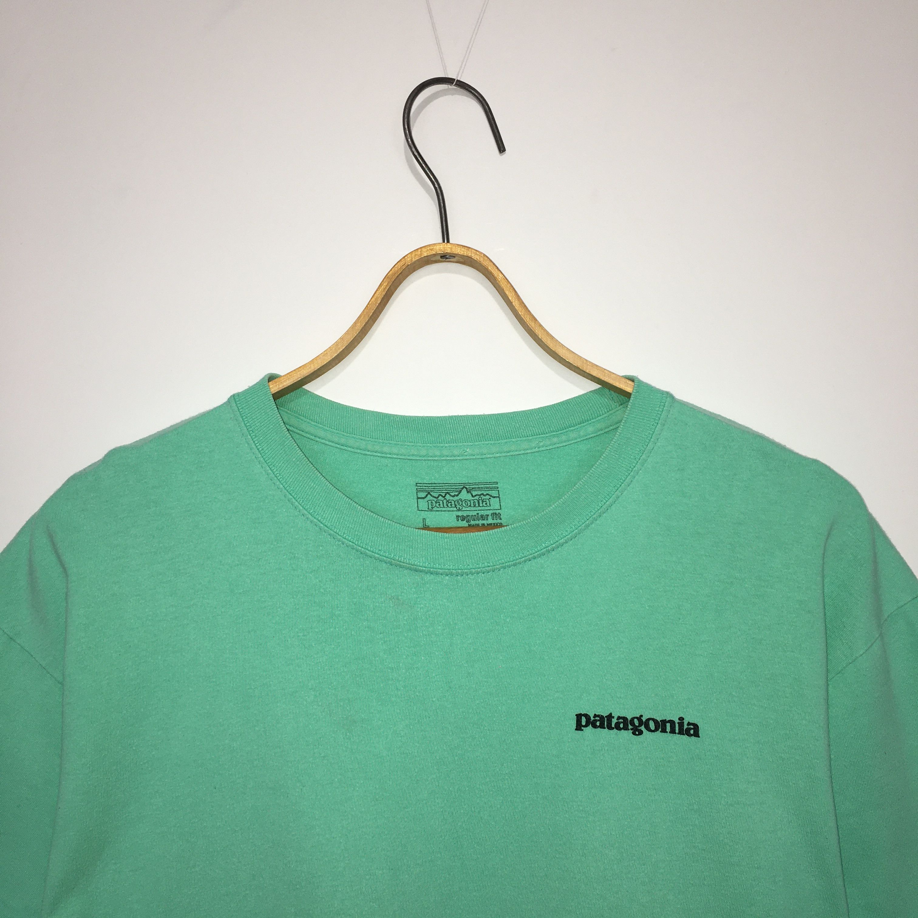Patagonia Patagonia P-6 Logo Responsibili T-Shirt Size L Size US L / EU 52-54 / 3 - 3 Thumbnail