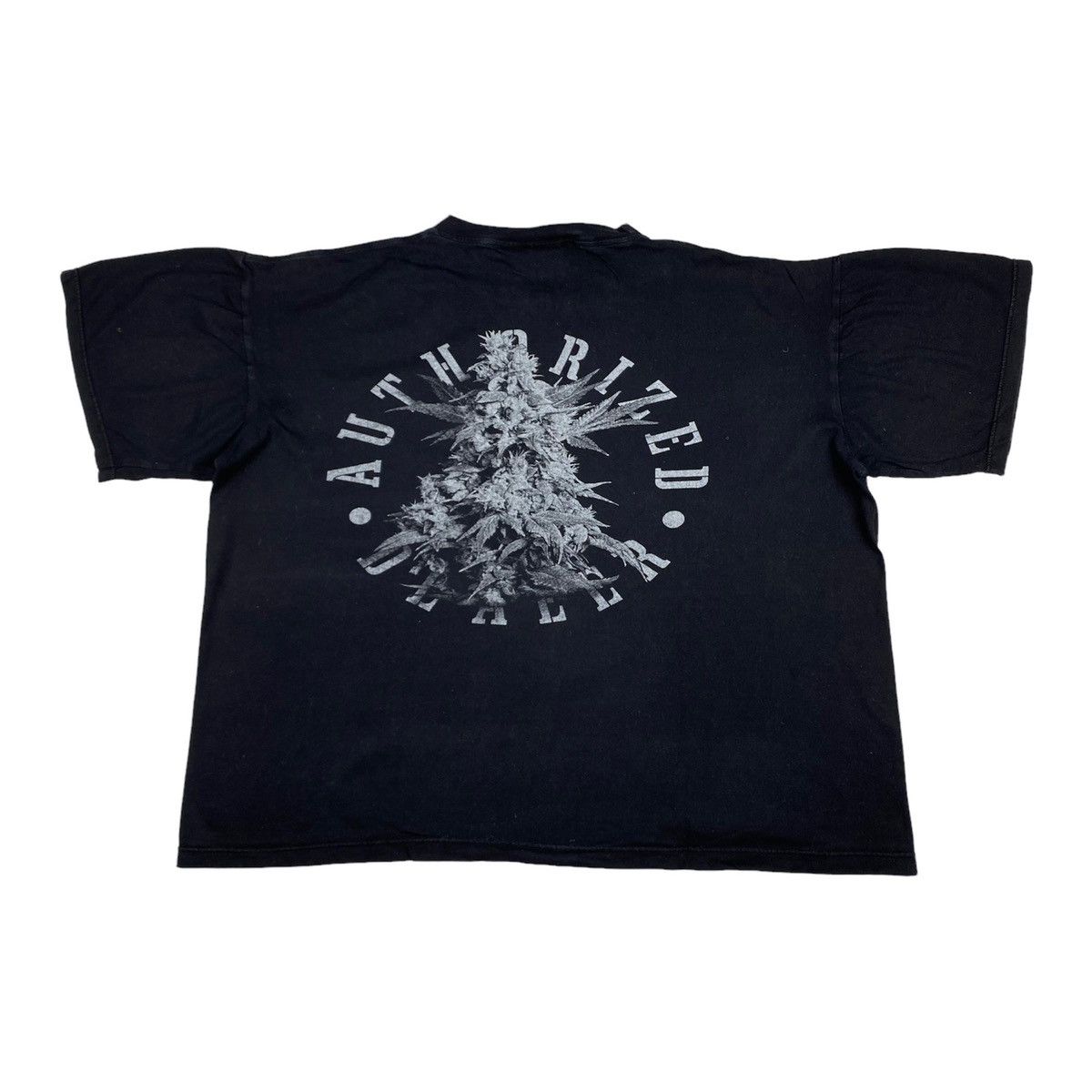 Band Tees Vintage Authorised Dealer T Shirt Smoke Weed LSD cannabis Size US XL / EU 56 / 4 - 2 Thumbnail