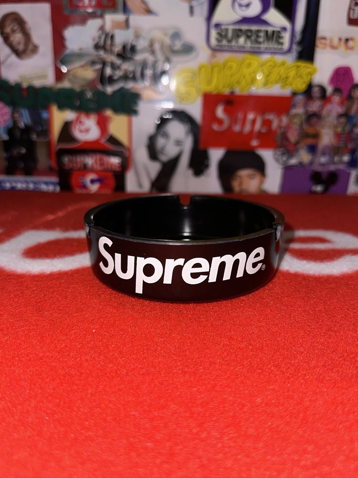 SUPREME Black ashtray Red BOXLOGO Logo RARE