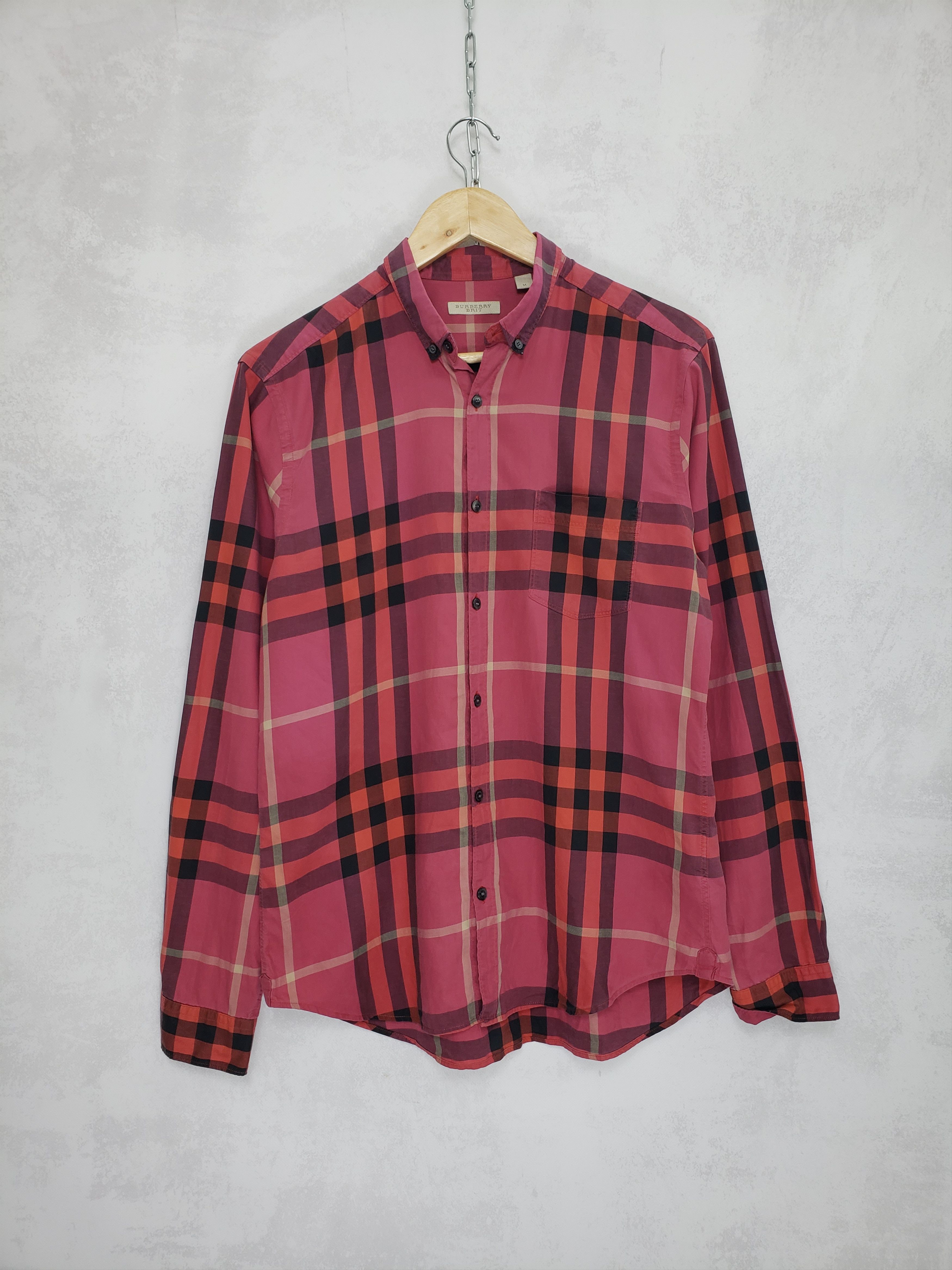 Burberry Burberry brit red nova check shirt Size US M / EU 48-50 / 2 - 1 Thumbnail