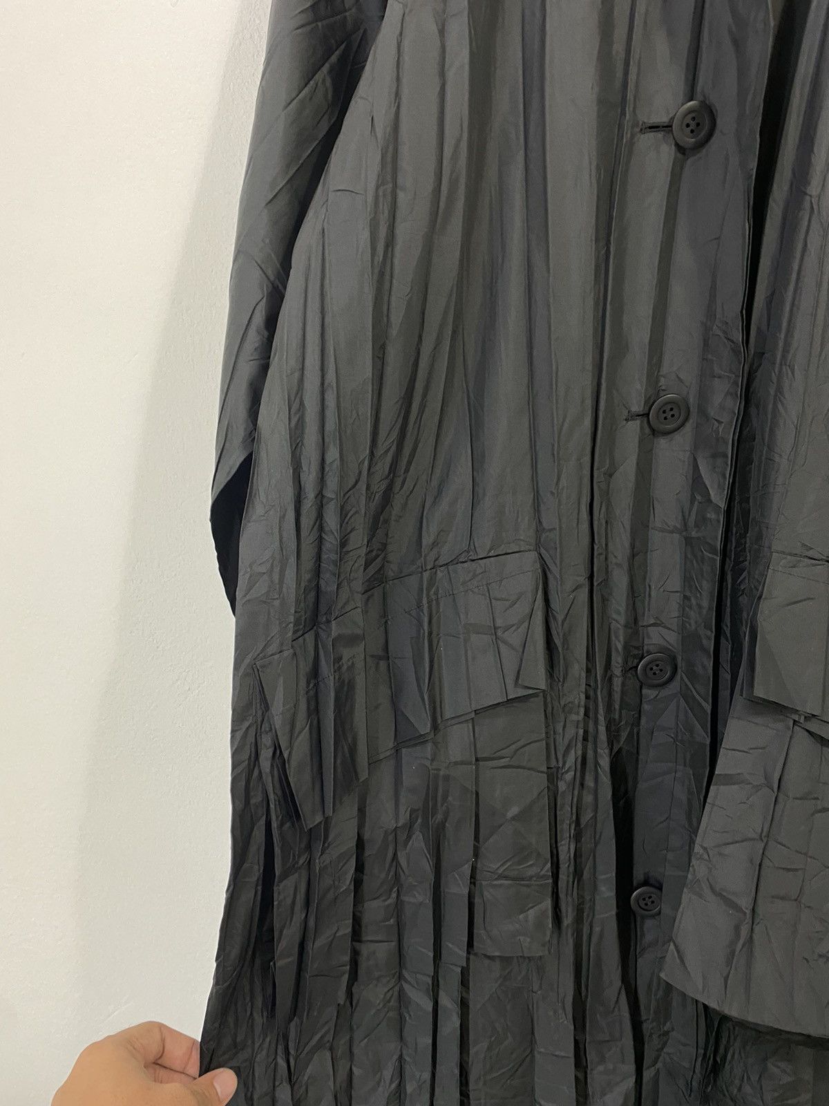 Issey Miyake Rare Issey Miyake Wrinkle Pleated Long Jacket Design Rare Size US M / EU 48-50 / 2 - 7 Thumbnail
