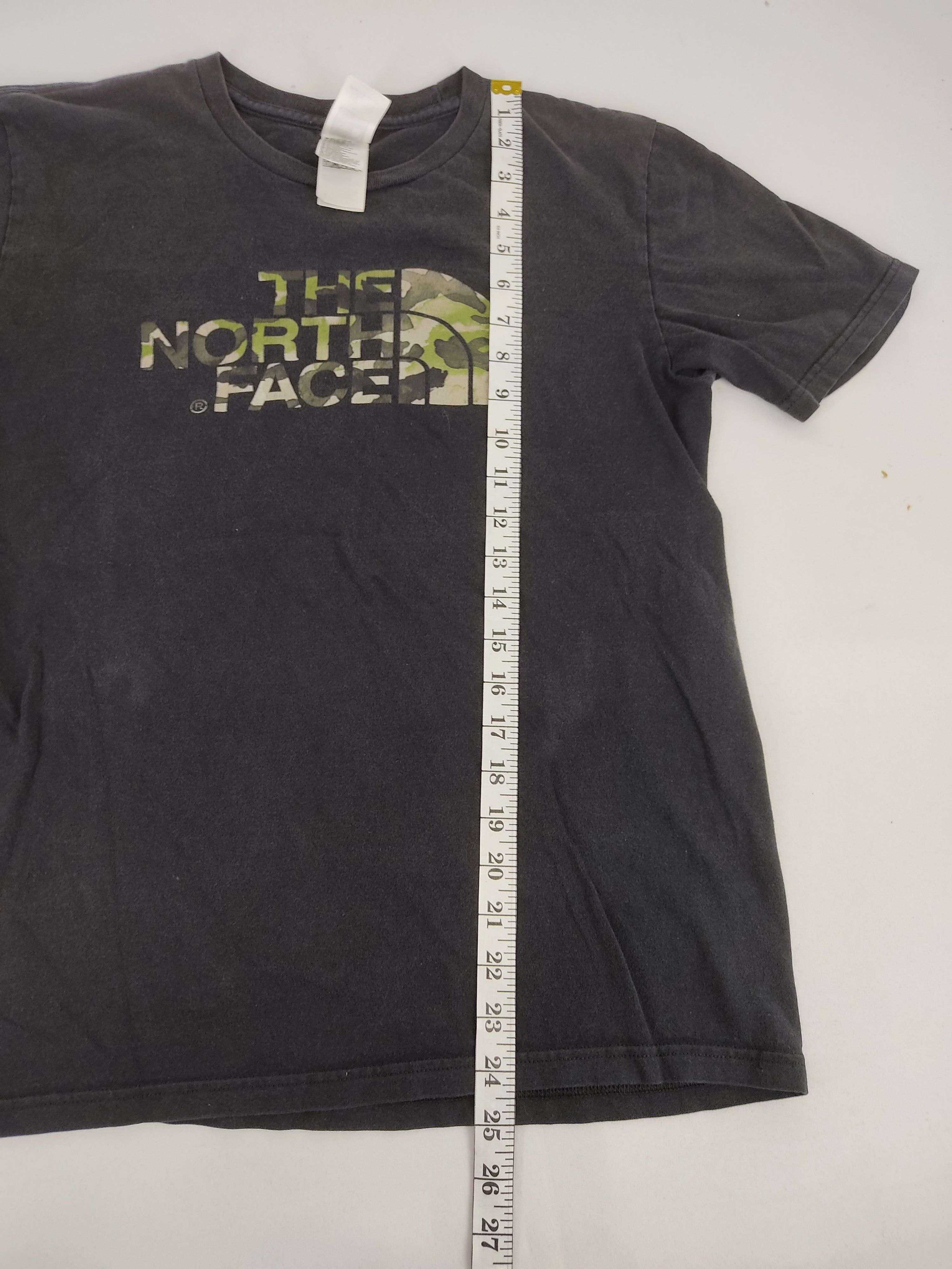 The North Face Vintage The North Face Army Camouflage Streetwear Outdoor Size US S / EU 44-46 / 1 - 8 Thumbnail