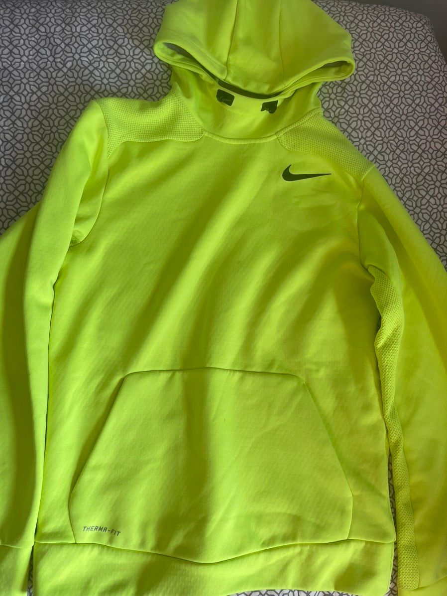 Nike Nike Volt hoodie Size US S / EU 44-46 / 1 - 1 Preview