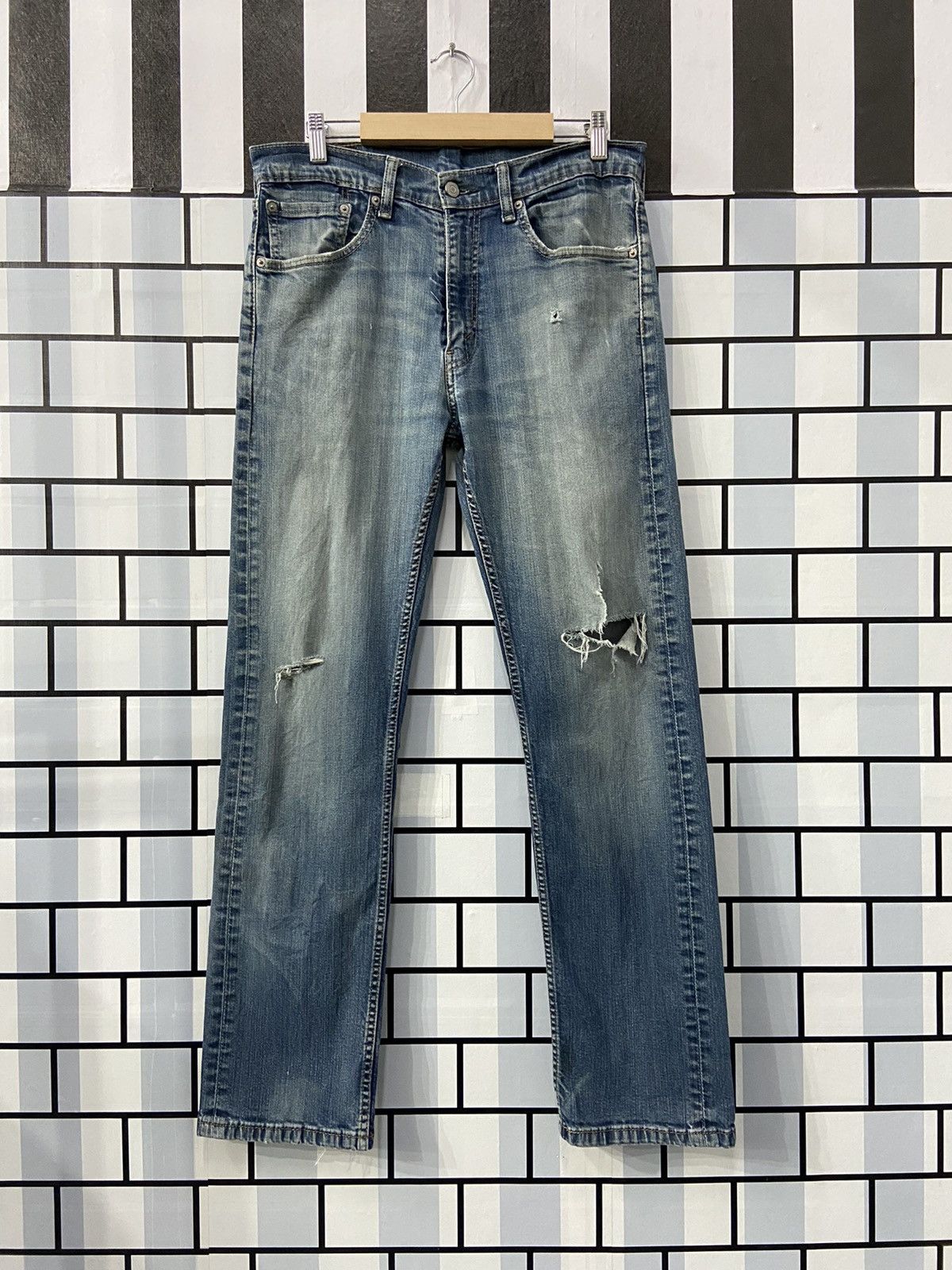 Levi's × Vintage Vintage Levi’s 505 Distressed Denim Pants 32X32 Size US 32 / EU 48 - 1 Thumbnail